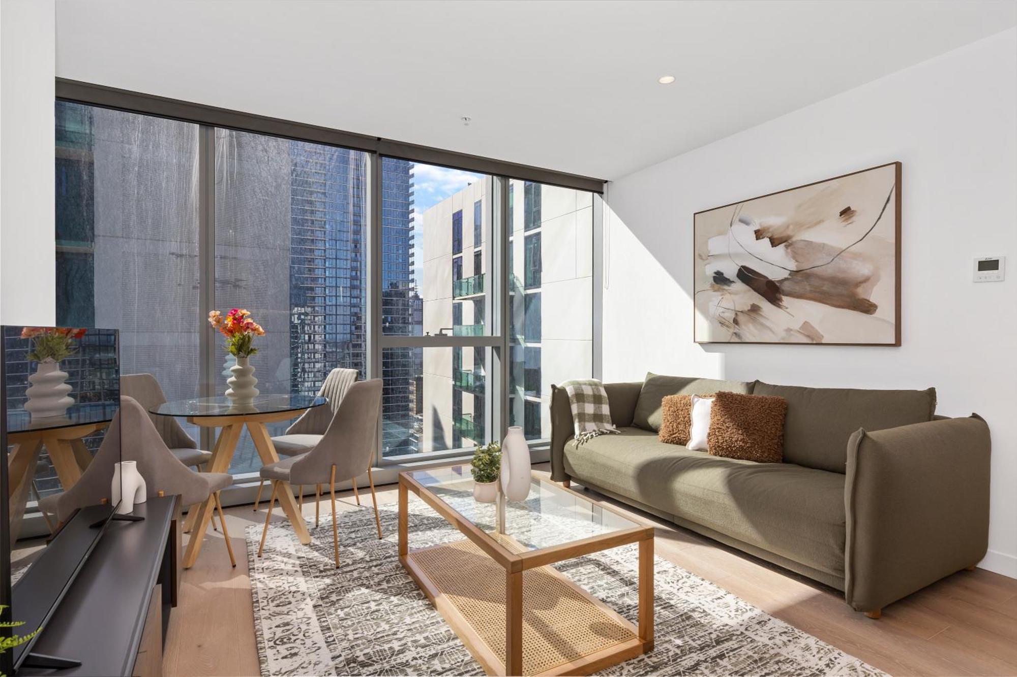 Stylish & Vibrant In Location W Gym, Pool Melbourne
