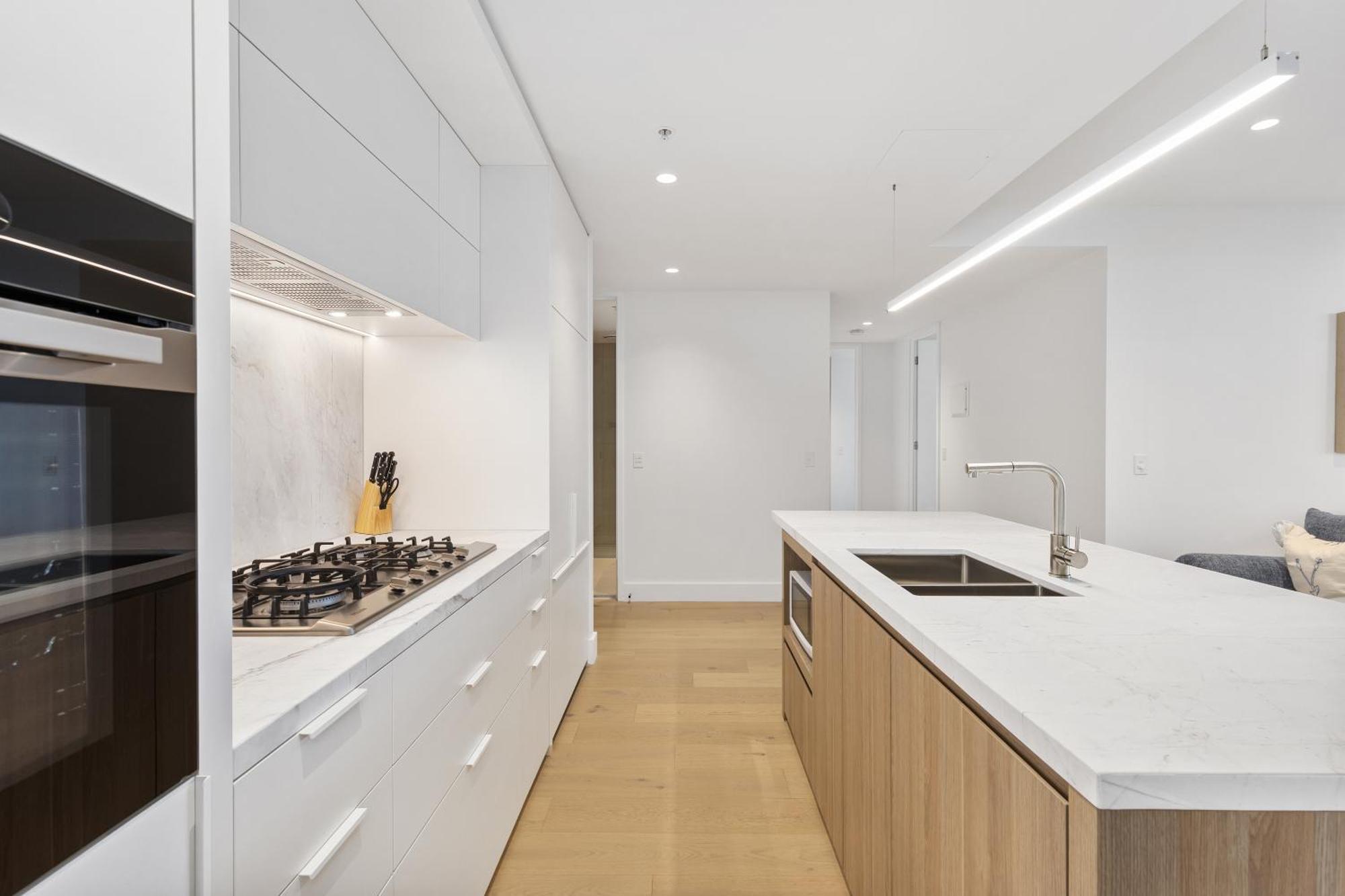 Apartment Sea View 2br W Rooftop Pool In Melb! *