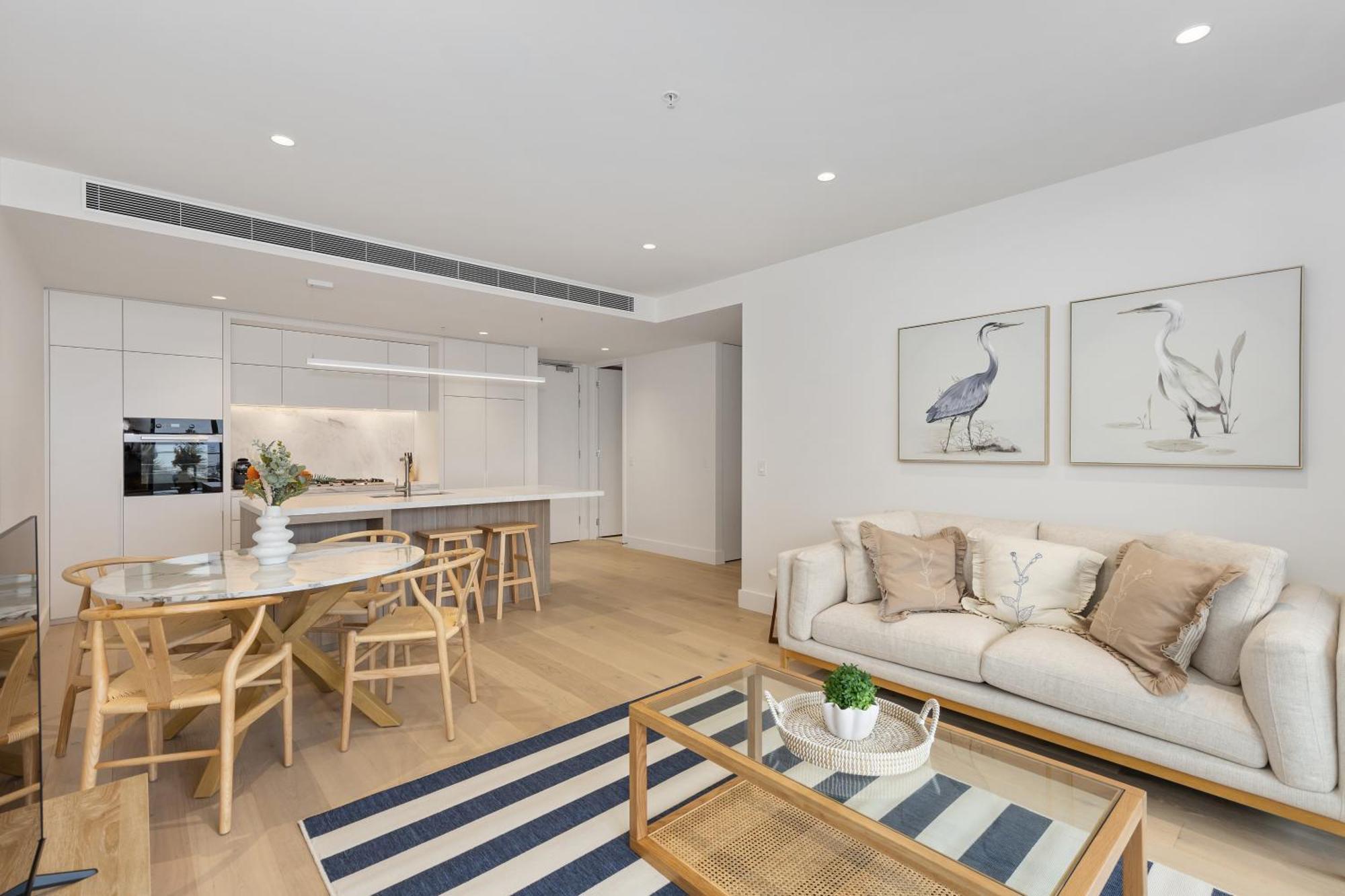 Apartment Sea View 2br W Rooftop Pool In Melb! *