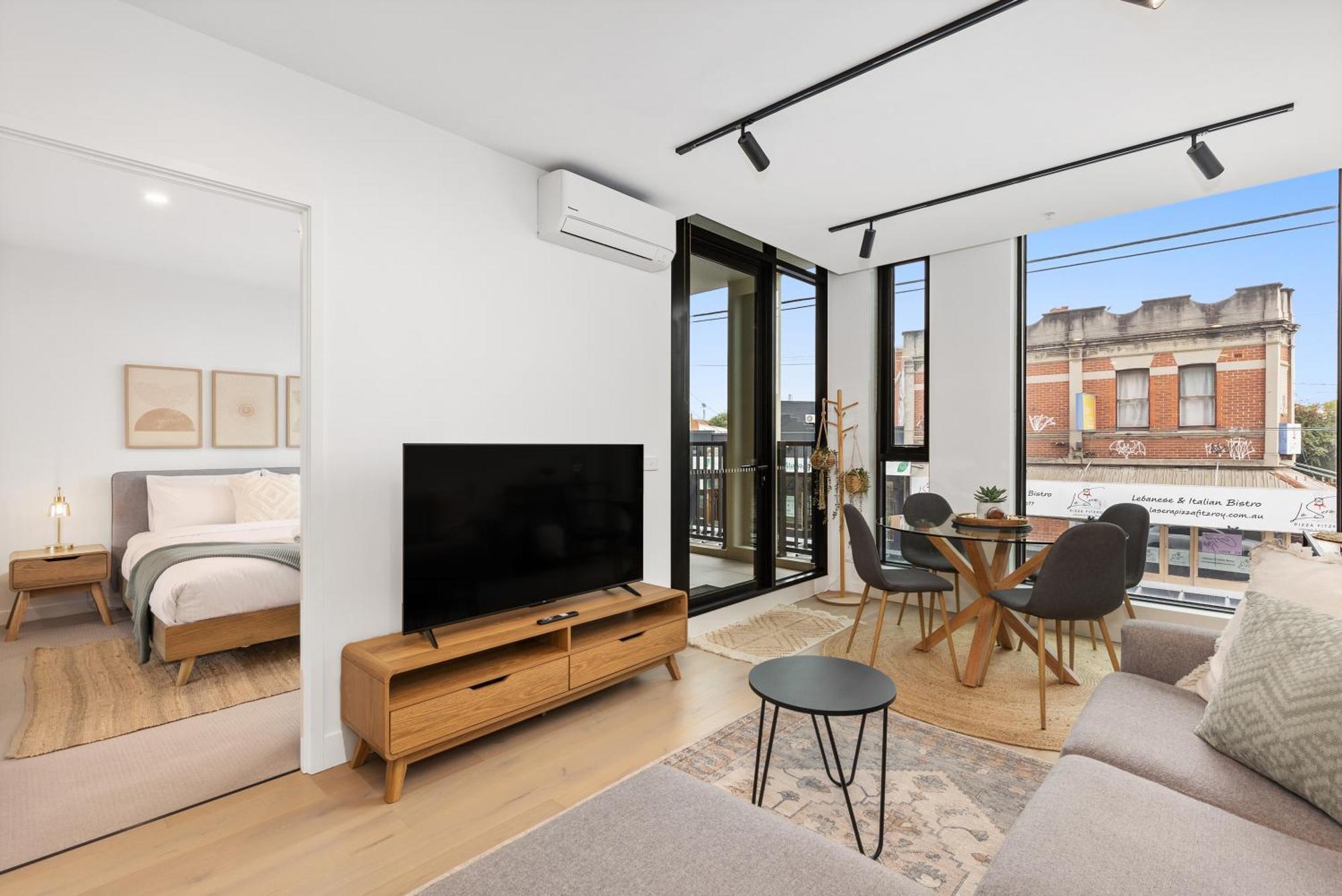 Bright And Modern 1br With Balcony And Car Park Apartment Melbourne