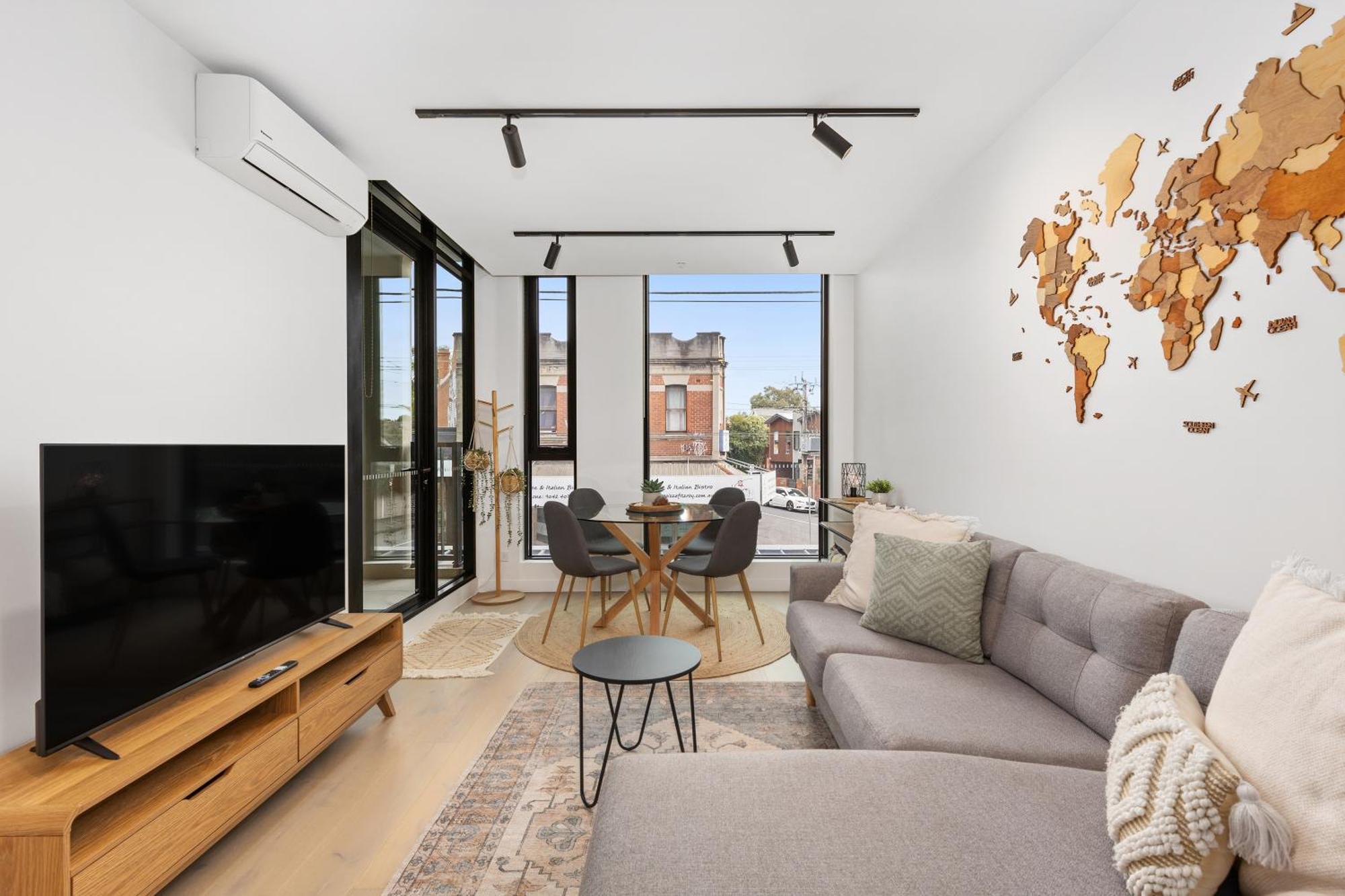 Bright And Modern 1br With Balcony And Car Park Melbourne