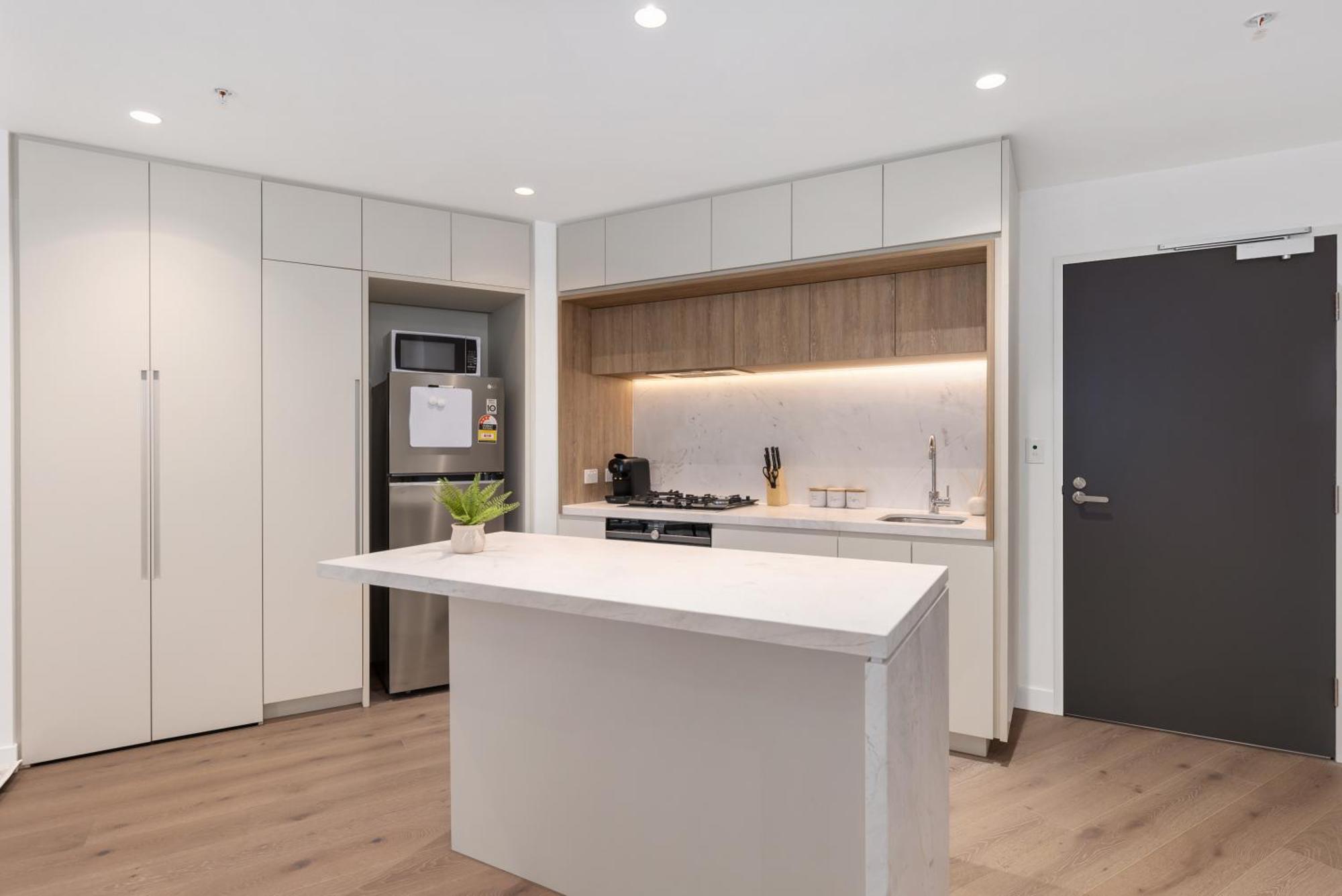 Apartment Brand New In West Side Place Location *