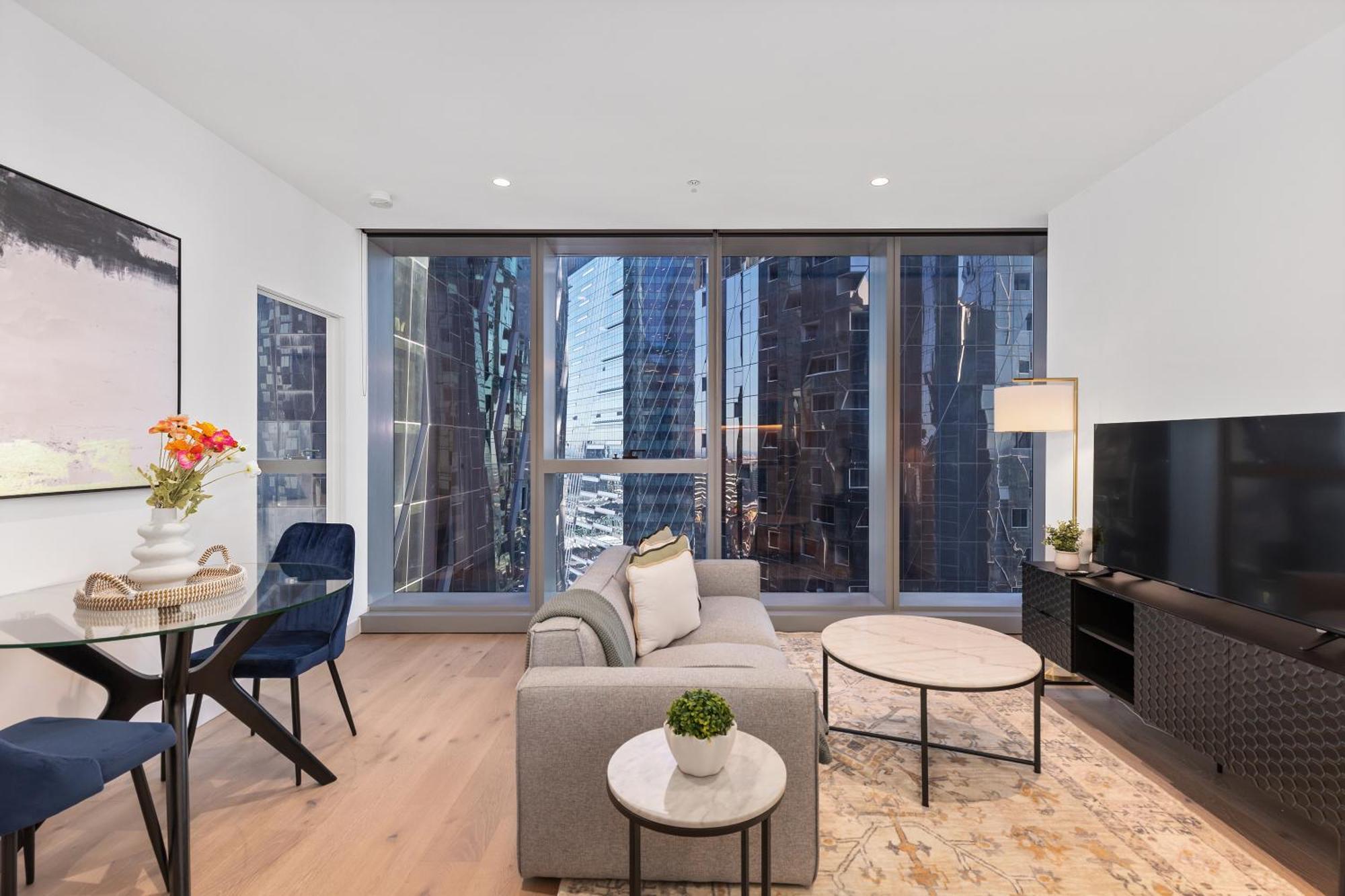 Apartment Brand New In West Side Place Location Melbourne