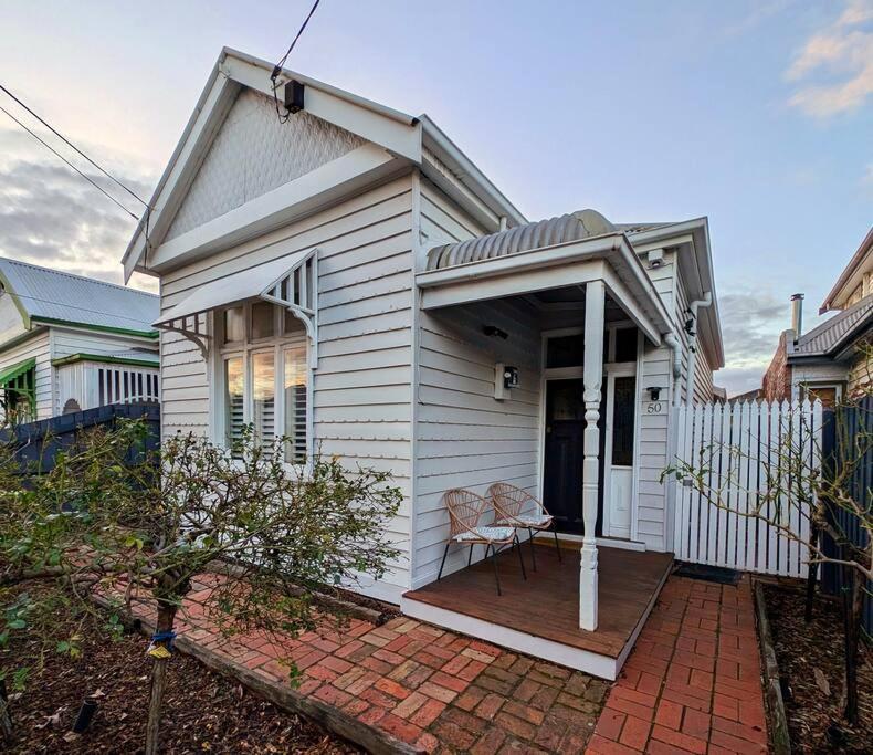 Holiday home Spacious Light-filled 3bd Sanctuary In Northcote