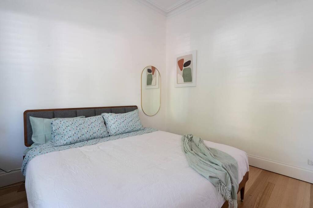 Spacious Light-filled 3bd Sanctuary In Northcote Holiday home *