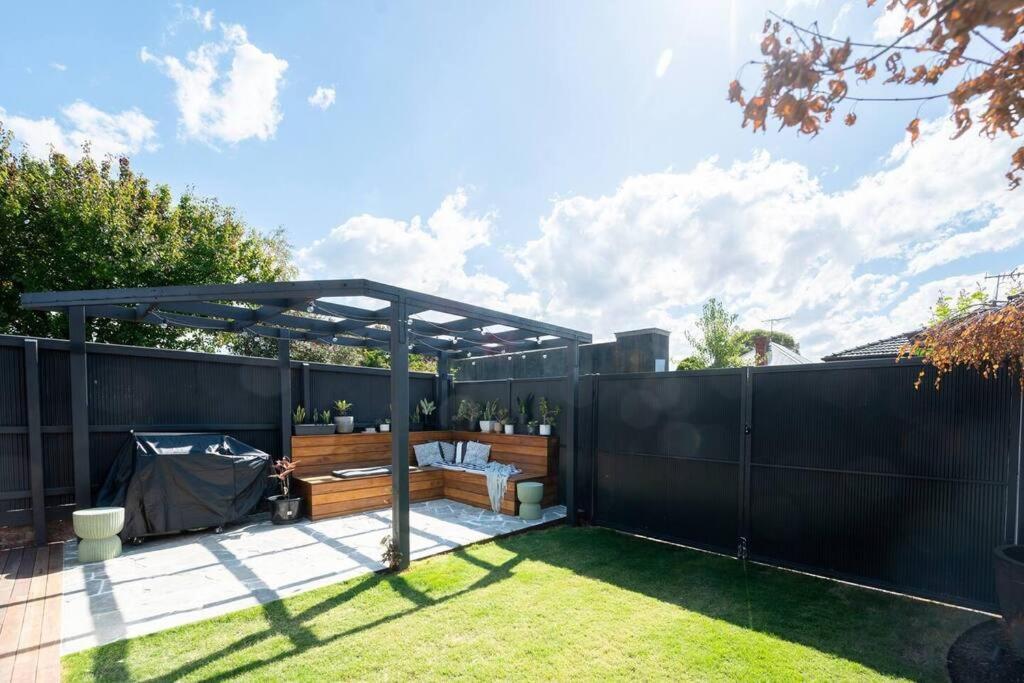 Spacious Light-filled 3bd Sanctuary In Northcote Holiday home *