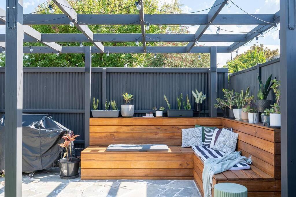 Holiday home Spacious Light-filled 3bd Sanctuary In Northcote Melbourne