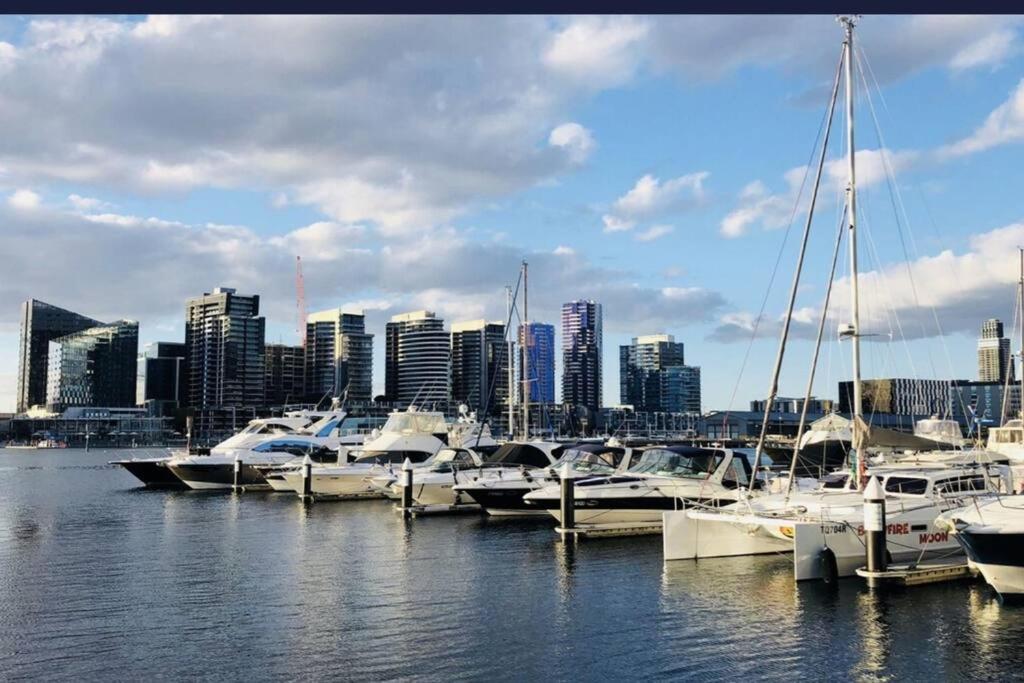 Legend Of Docklands *
