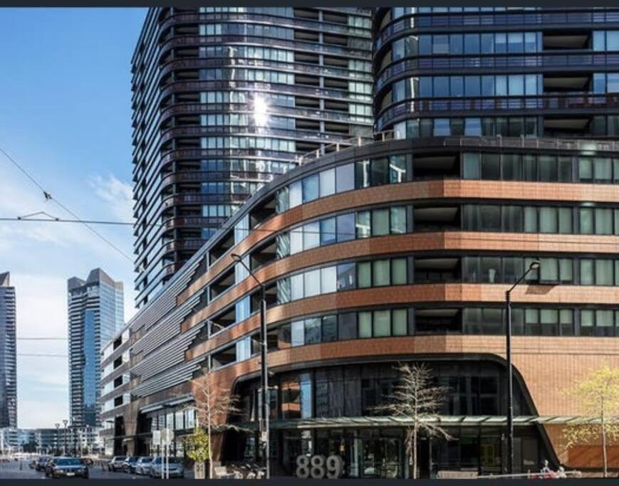 Legend Of Docklands *