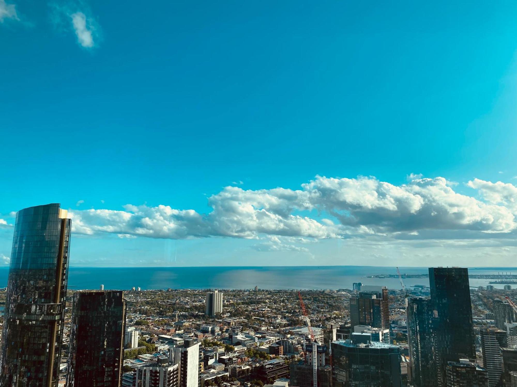 Sky - Ocean View 2 Bedroom With Sunrise And Sunset Views *