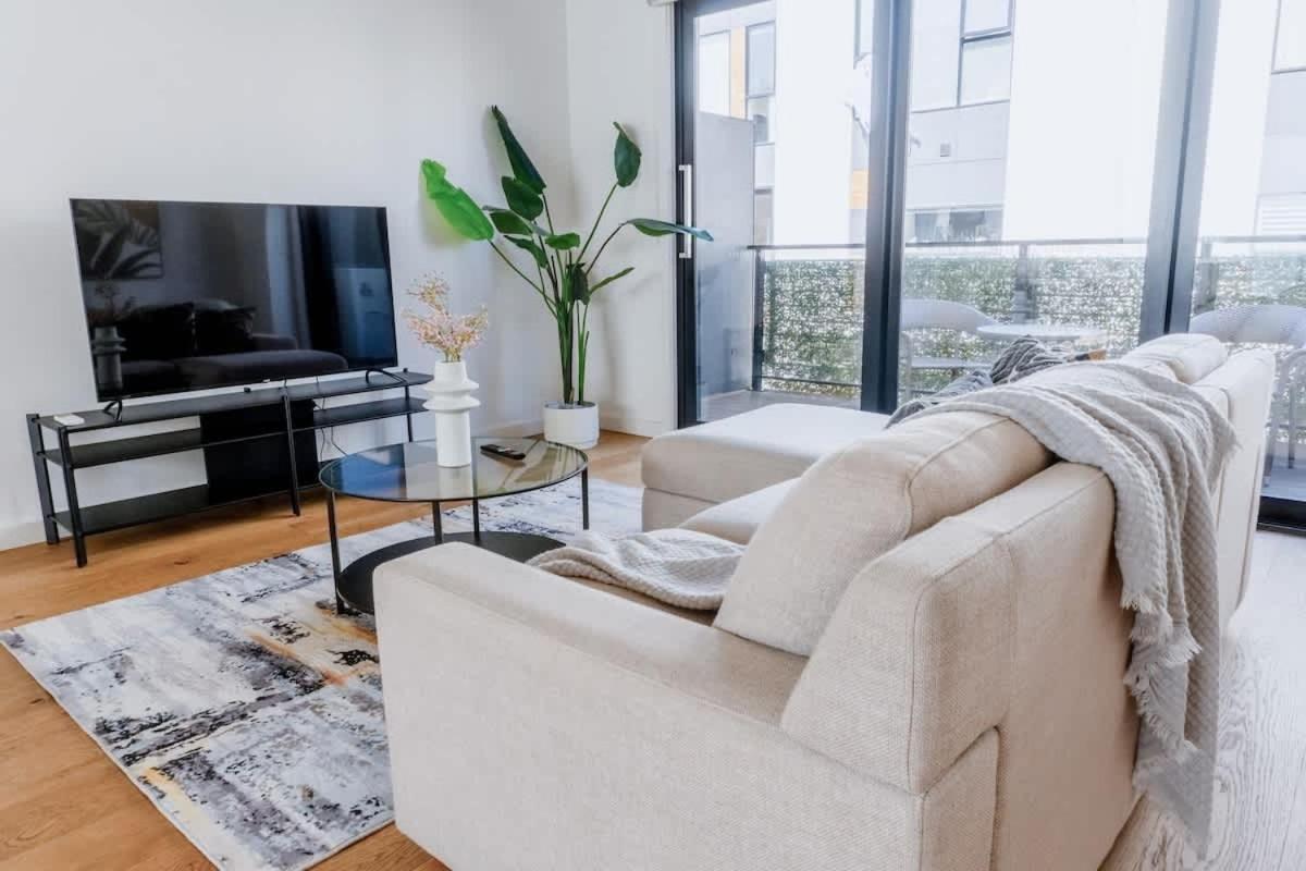 3br Townhouse Cbd Parking *
