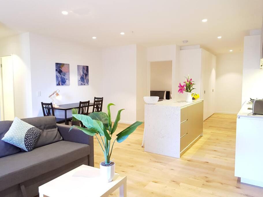 Apartment Spectacular Melbcbd 3br2bth Freeparking Sthrncrs