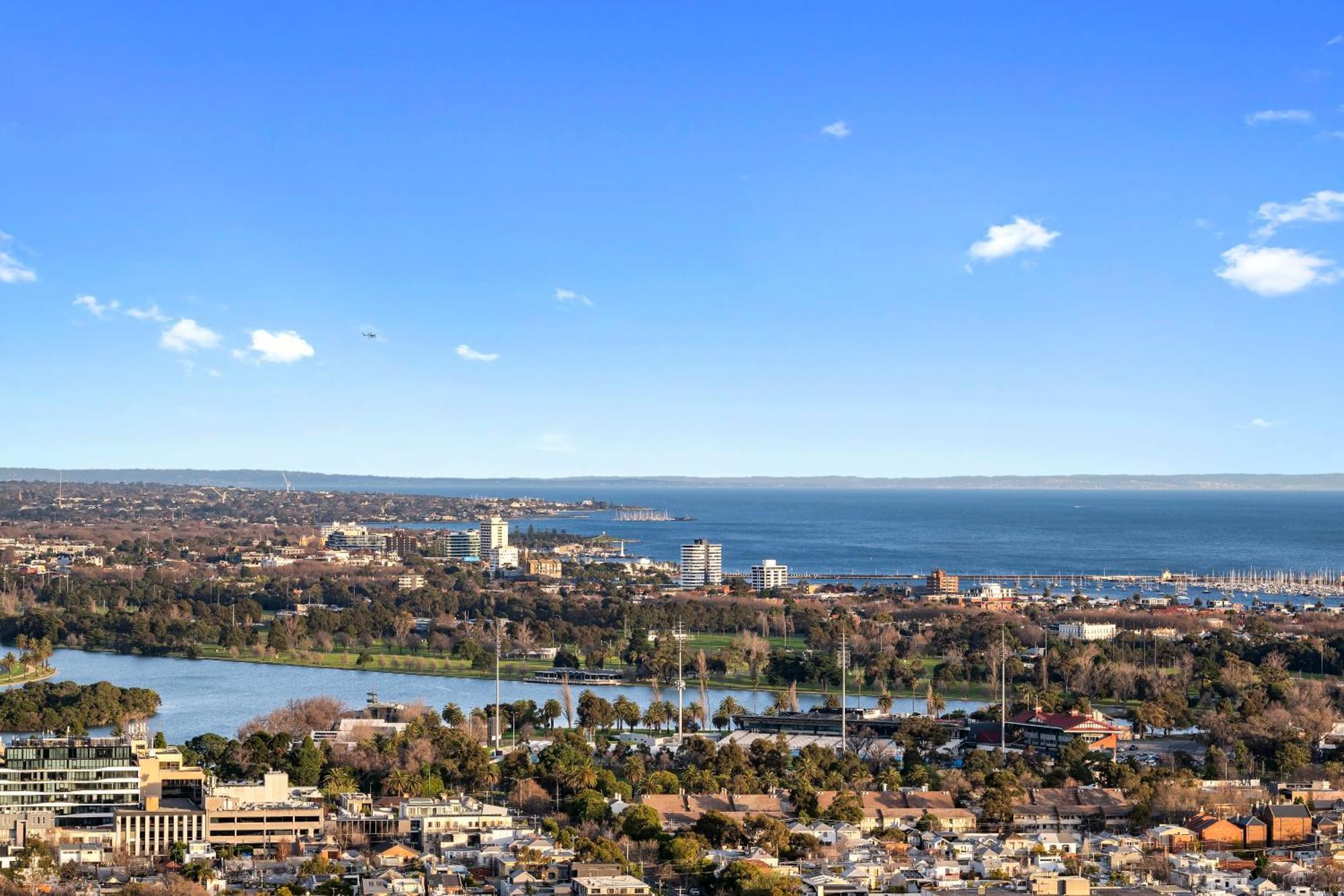 Stylish 1br W Stunning And Bay Views! Melbourne