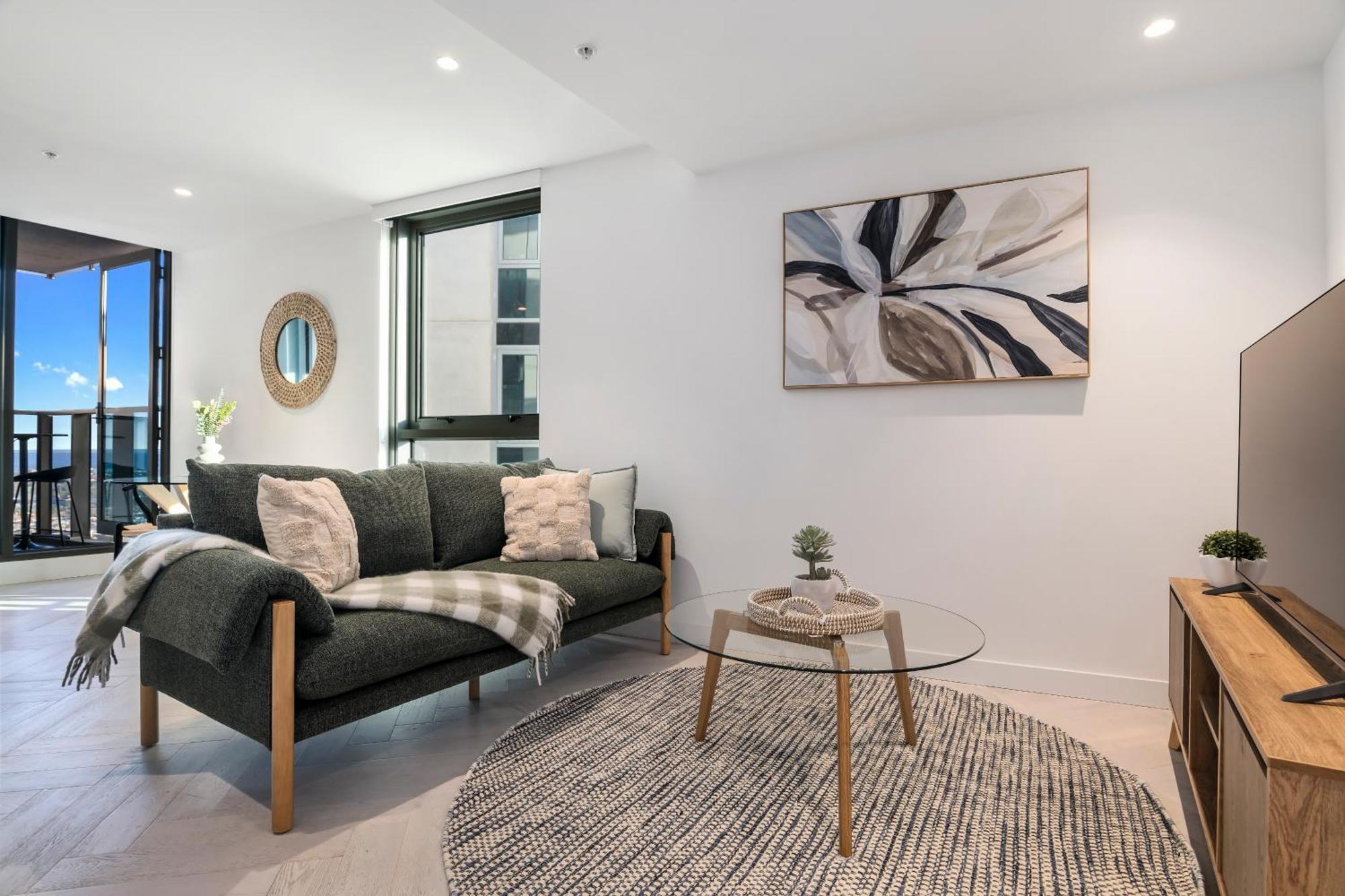 Apartment Stylish 1br W Stunning And Bay Views!