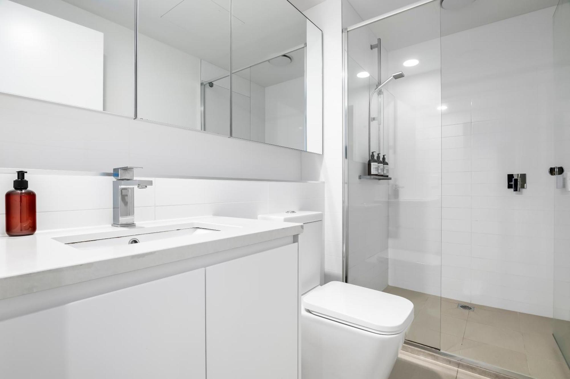 Southbank 1br With Balcony And Study Desk Apartment *