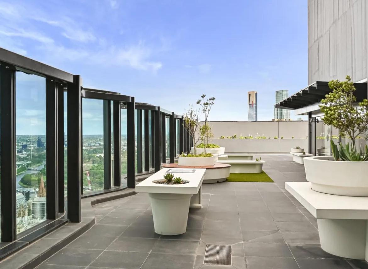 Central 3-bedroom 2 Bathroom 5 Beds * Melbourne