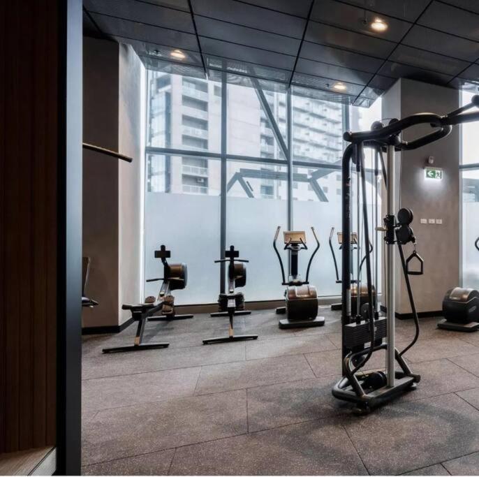 Apartment Royal Executive Living Corporate Sky Residence West Side Place *