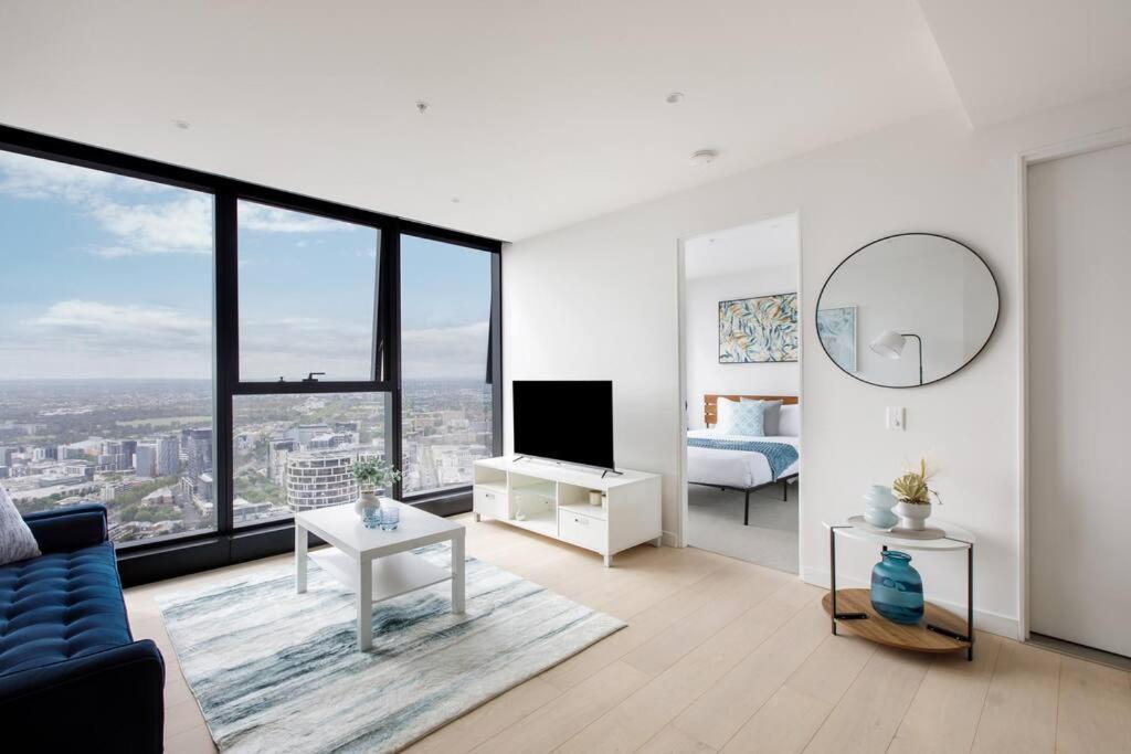 Apartment Breathtaking Views - Spacious 2br Ensuite In Heart Of Cbd