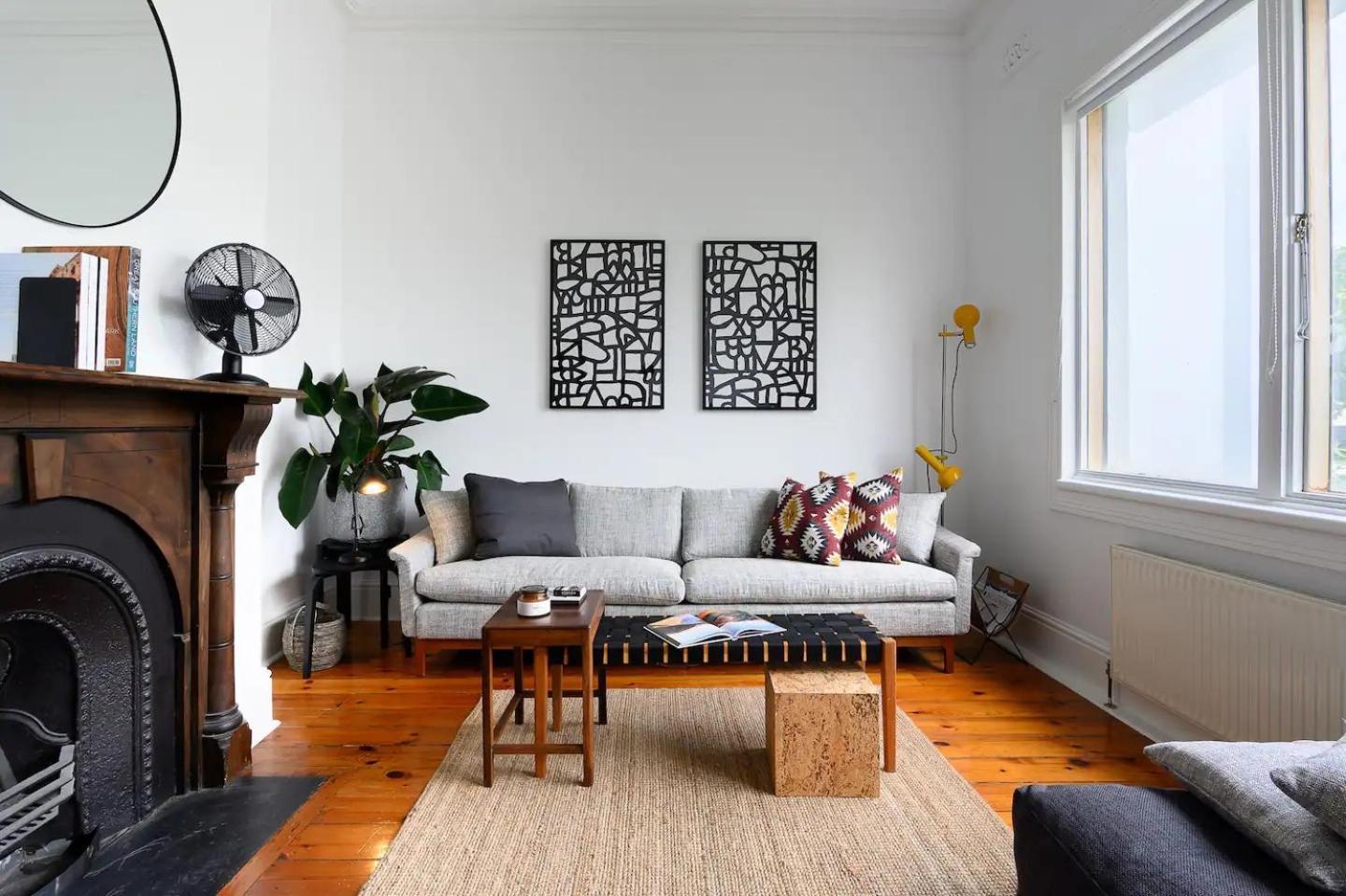 Unique Terrace In Neighbourhood Apartment *