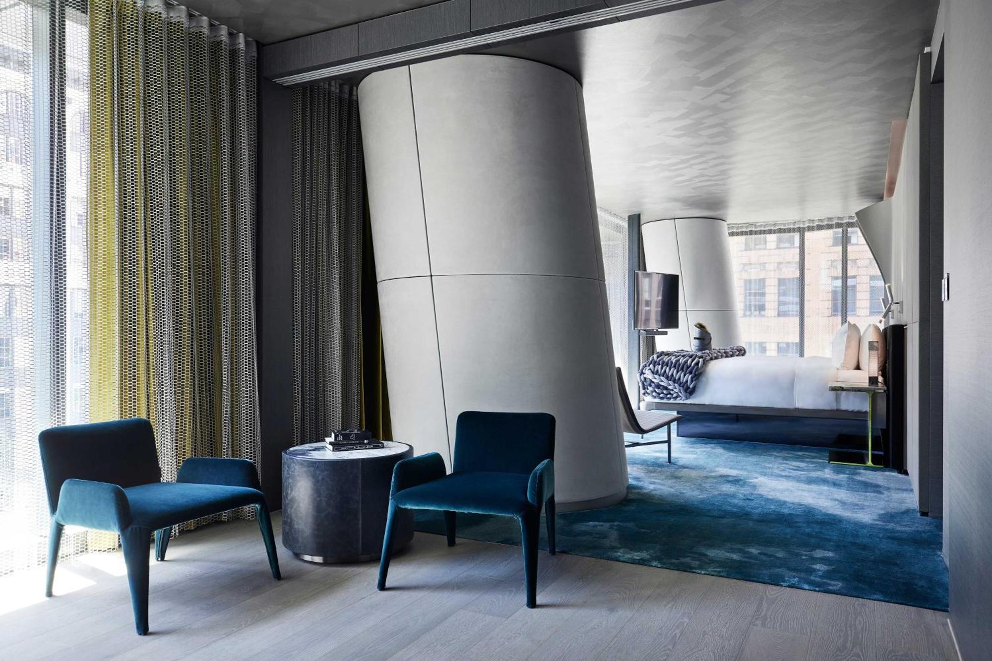 Hotel W