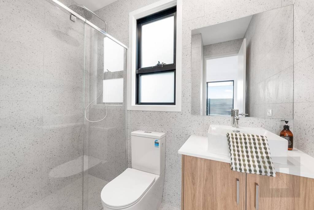 Footscray Retreat - Full House & Parking * Melbourne