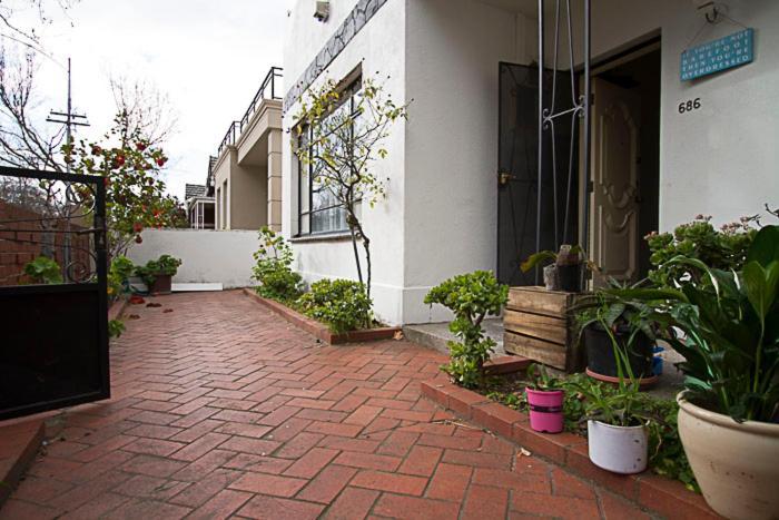 Carlton- Loft To 2bedroom Lofts-2-4pax 12mins *