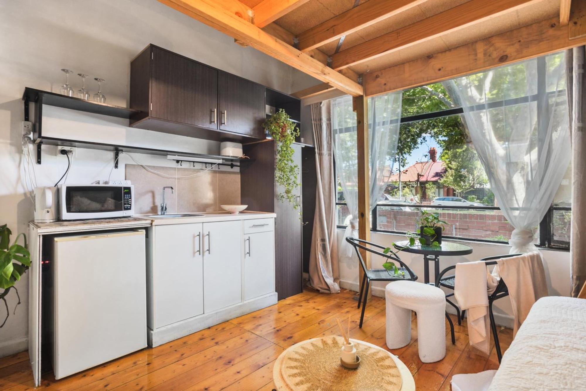 Carlton- Loft To 2bedroom Lofts-2-4pax 12mins Melbourne