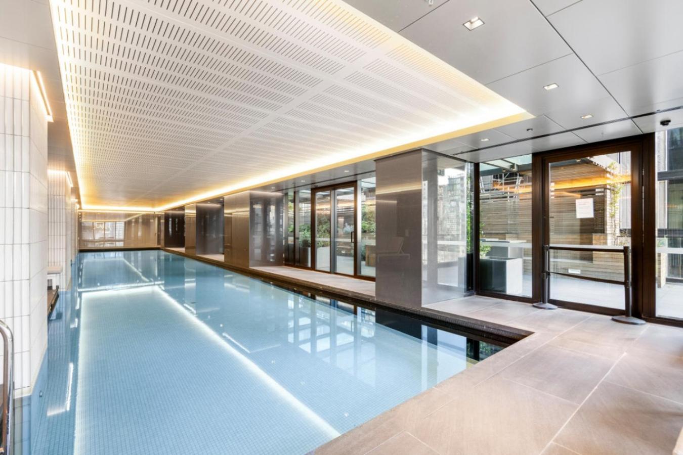 Style Featuring Luxury Facilities - Sleeps 5 Apartment Melbourne