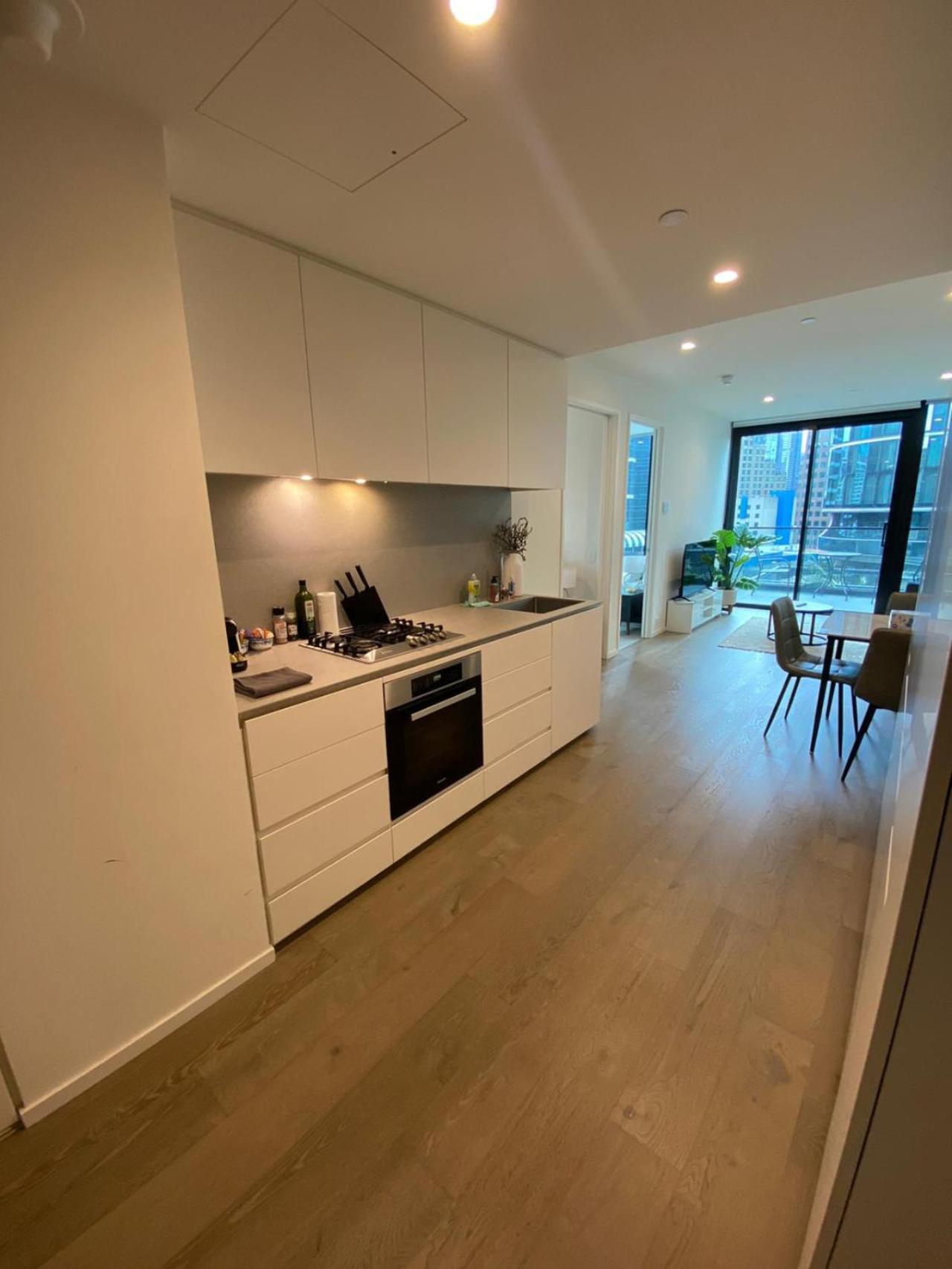 Style Featuring Luxury Facilities - Sleeps 5 * Melbourne