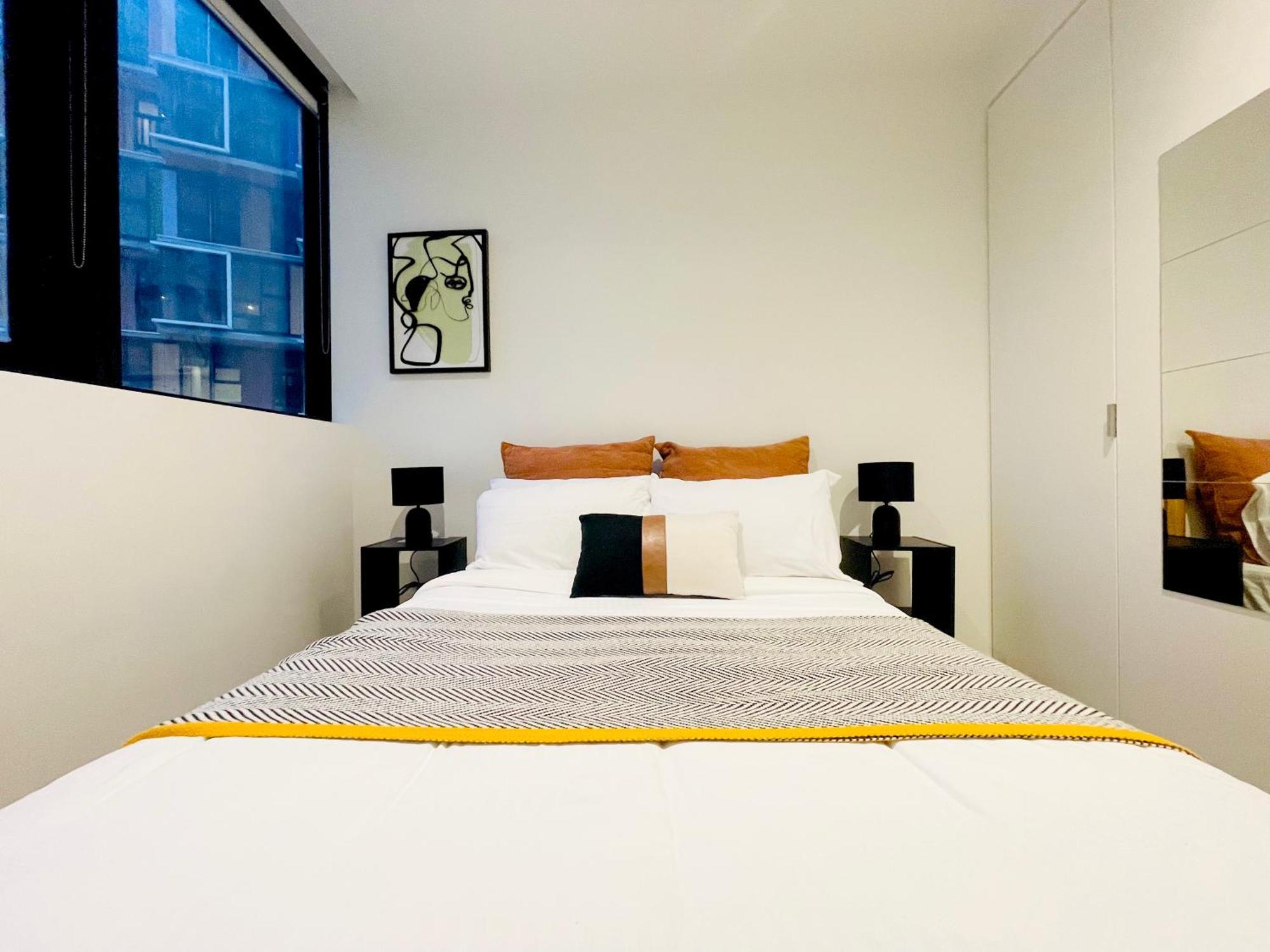 Mega Style Swanston Square Apartment Melbourne