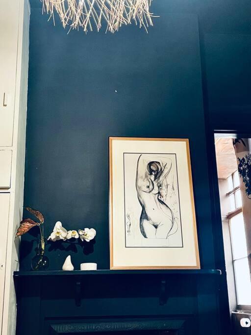 Stunning Art Deco Apartment Melbourne