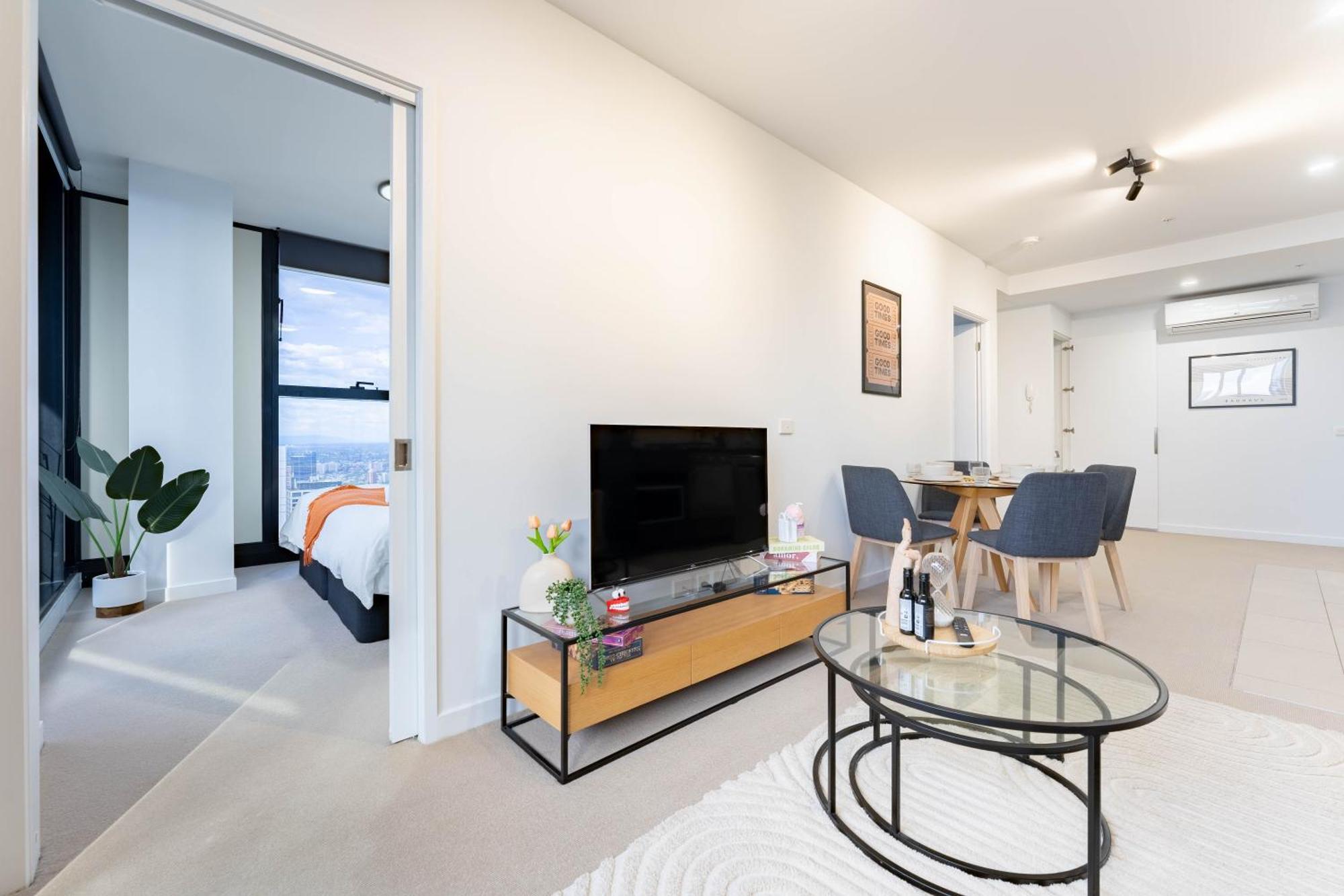 Luxury Collins St Apartment- 2br W Balcony- High Floor Melbourne