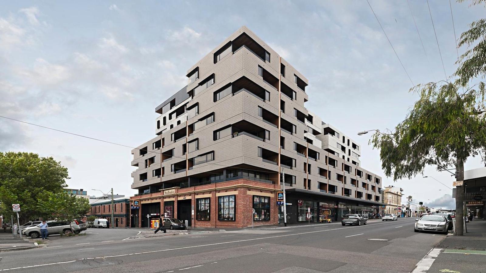 Apartment Artistic Urban Getaway Just Off Smith Street!