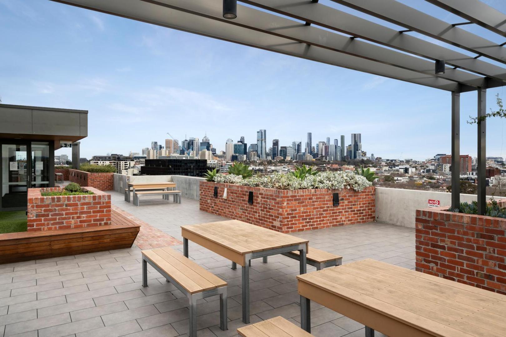 Apartment Artist Abode: In A That's Also A Gallery Melbourne