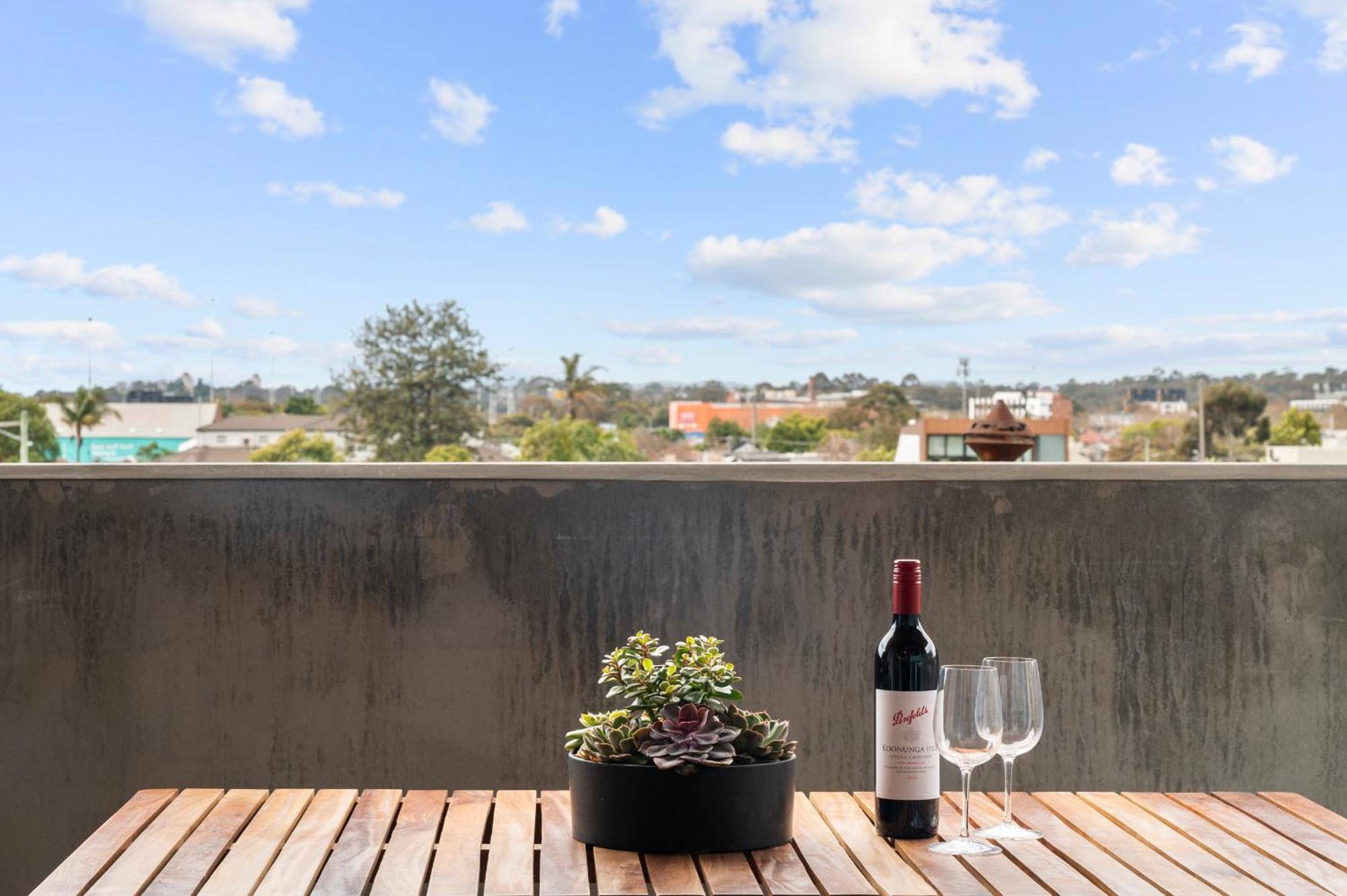 Artist Abode: In A That's Also A Gallery Apartment