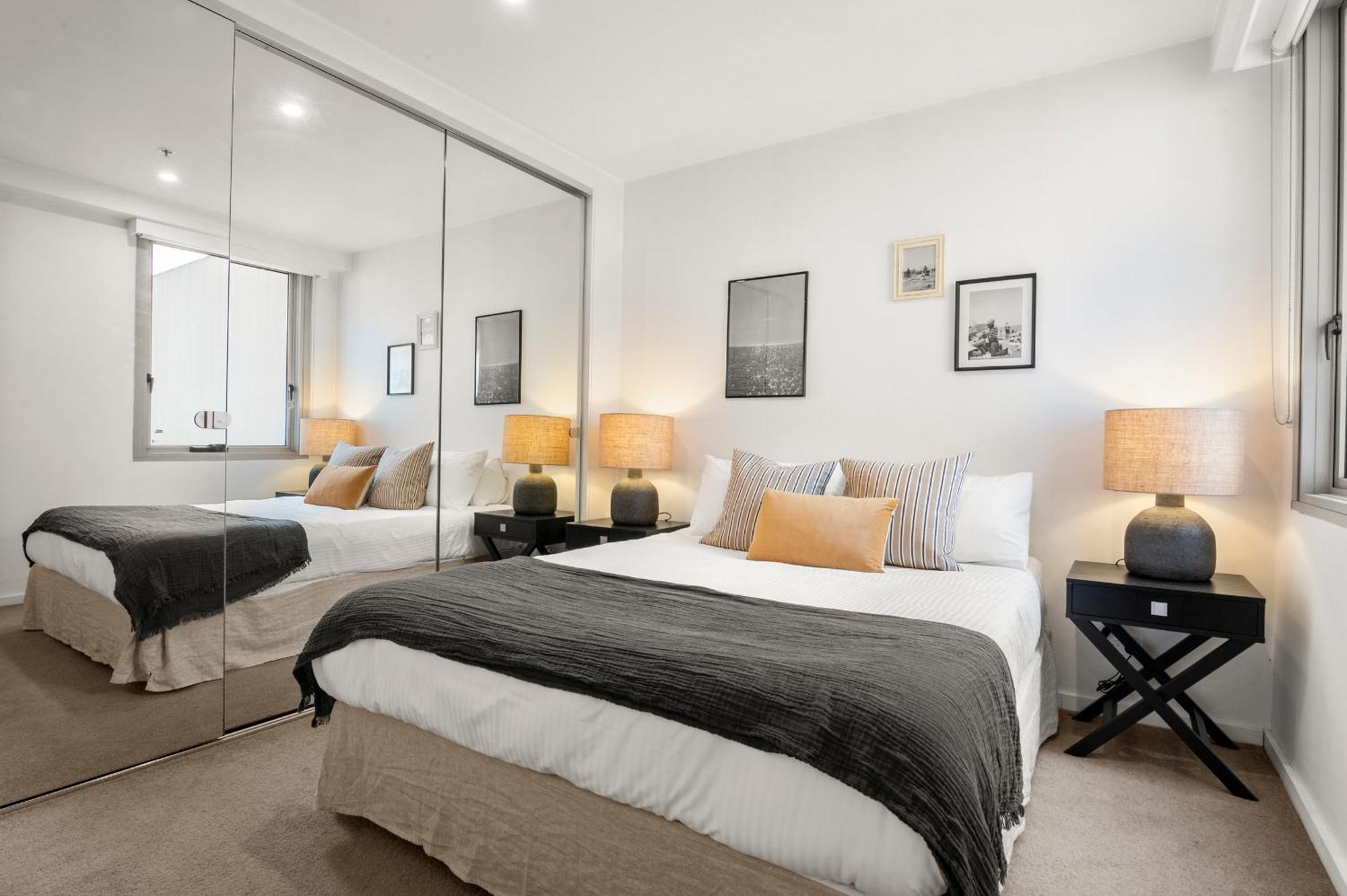 Apartment Artist Abode: In A That's Also A Gallery Melbourne