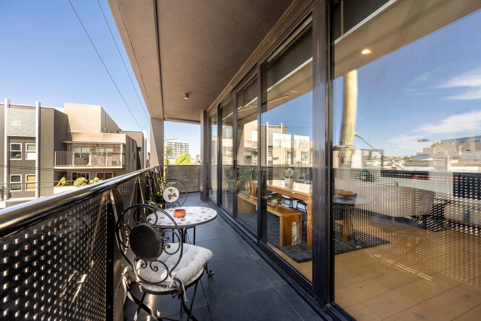 Apartment Mega Style The General