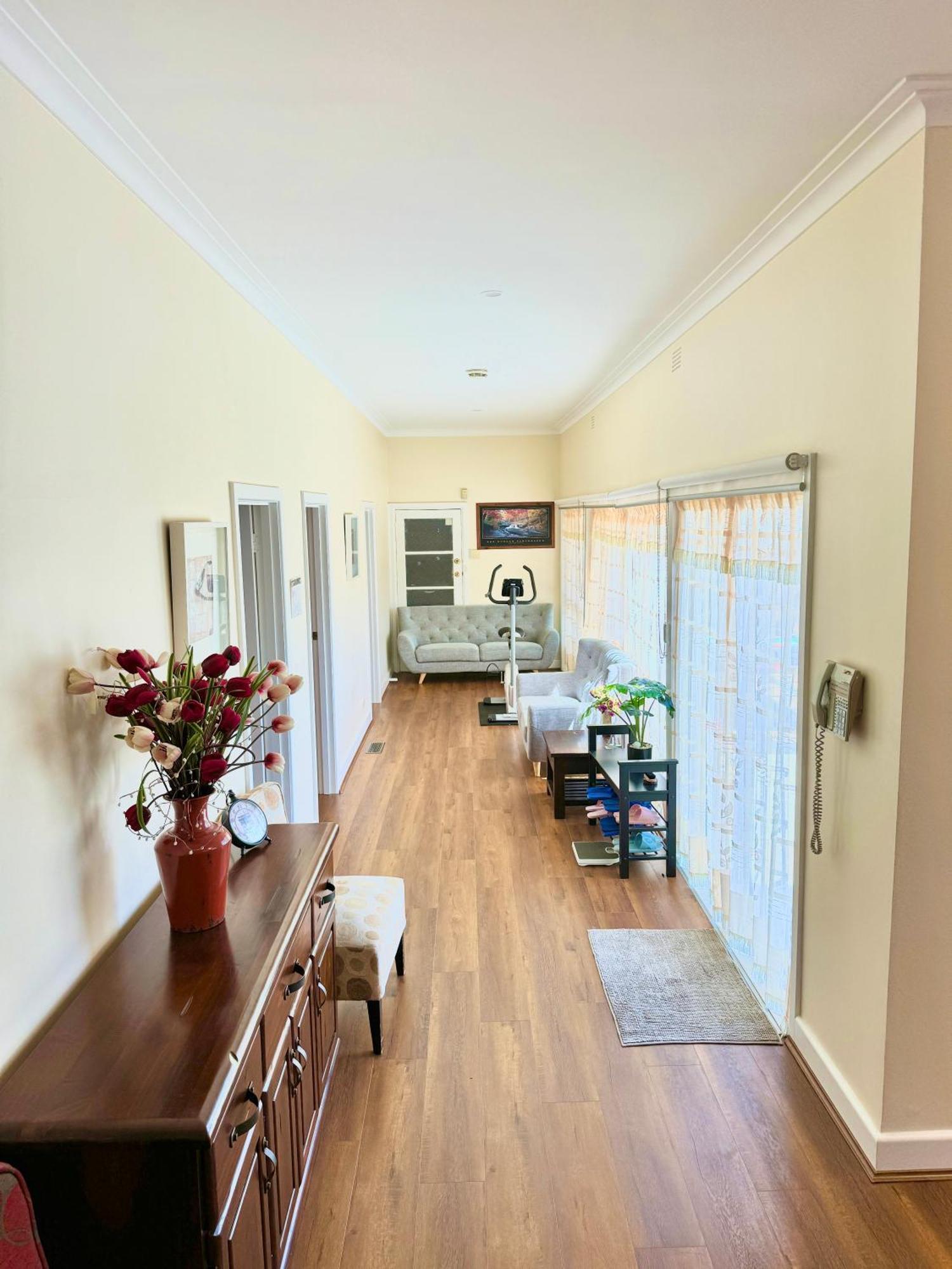 Four Seasons Home家四季客栈 Melbourne