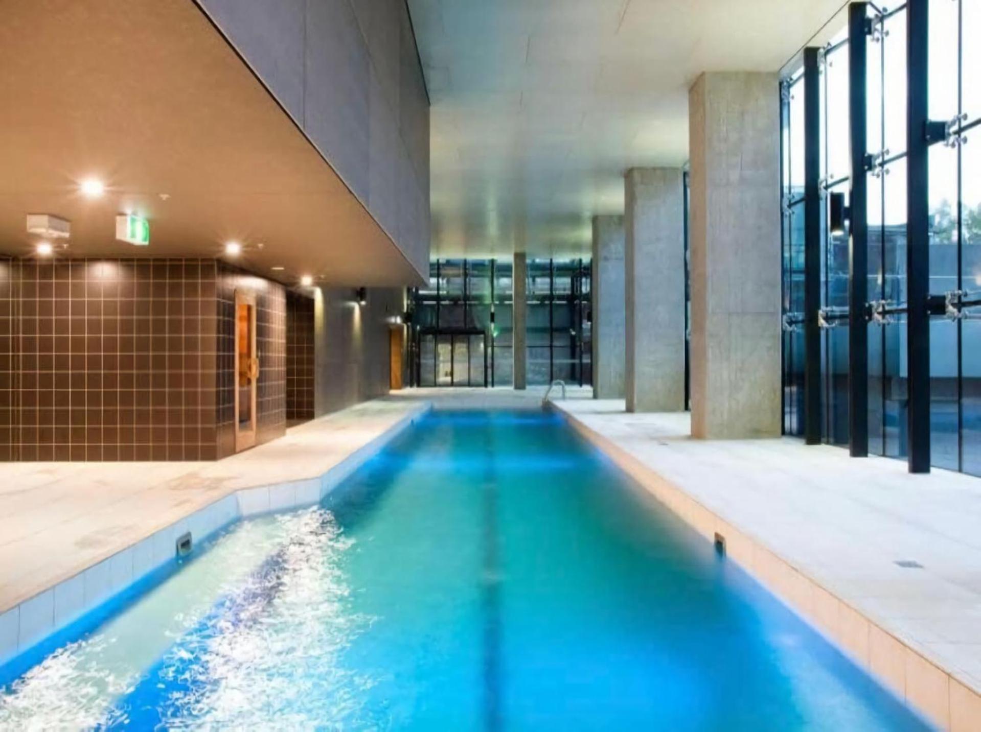 Holiday home Spencer St Serenity Chic Urban Escape In The Cbd *
