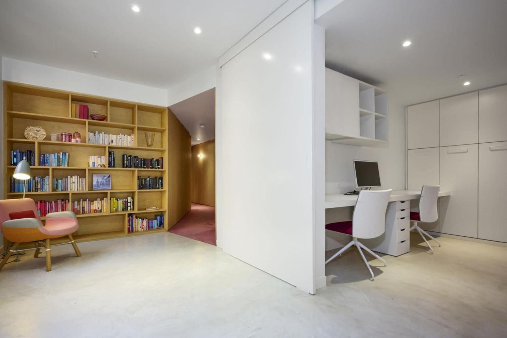 Bourke Street Urban Retreat Apartment