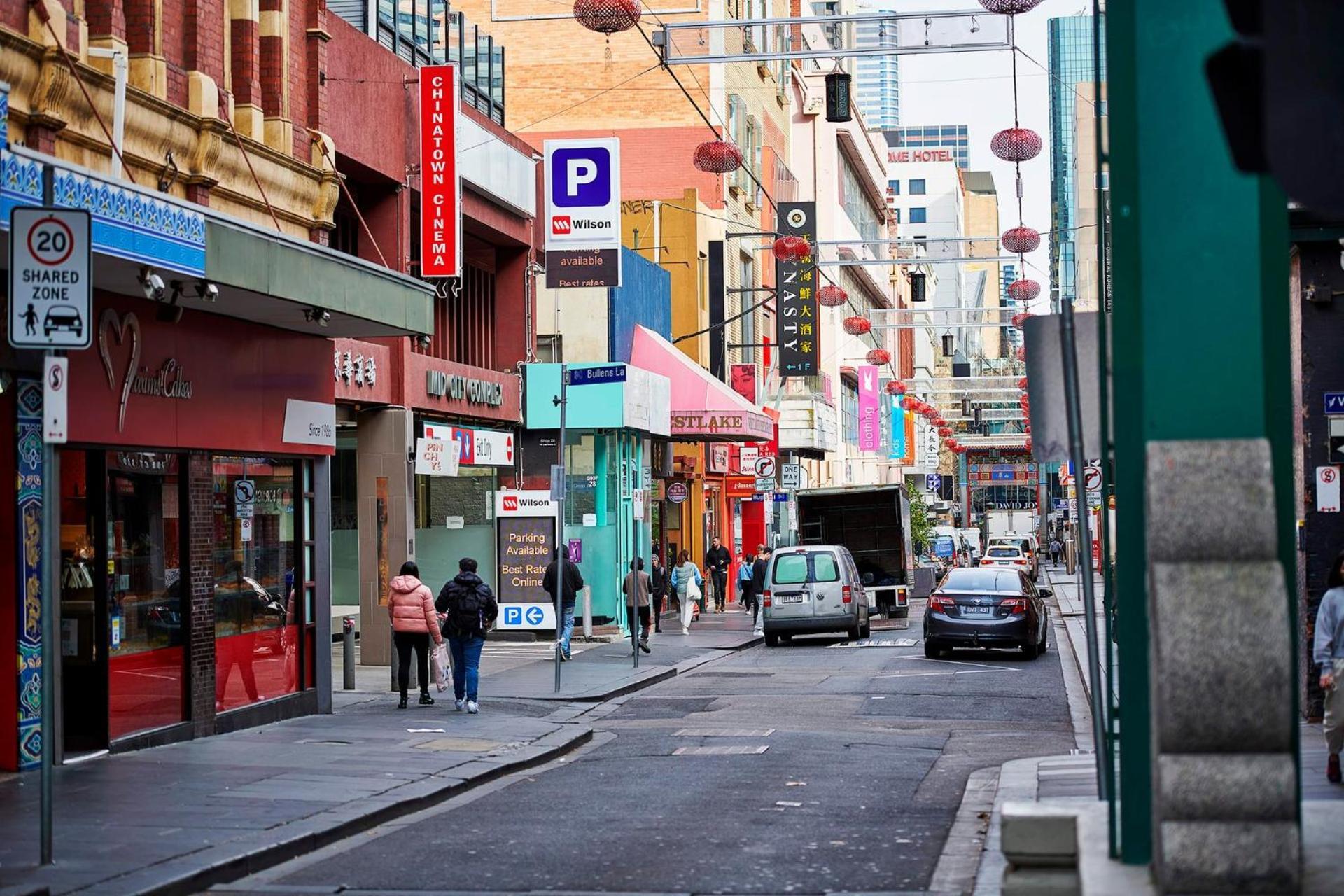 222 On Russell * Melbourne