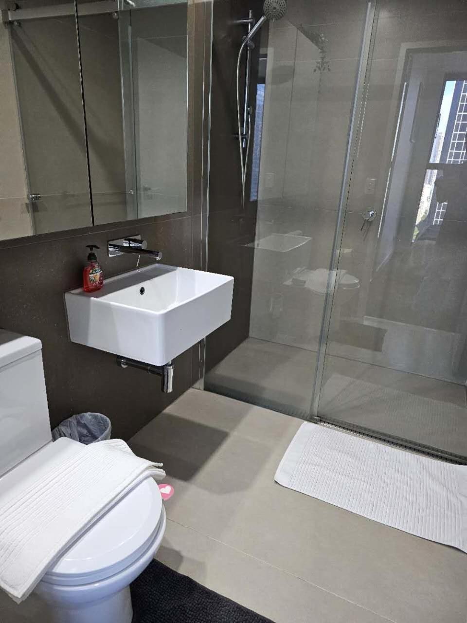 Luxury Premium 568 Collins St