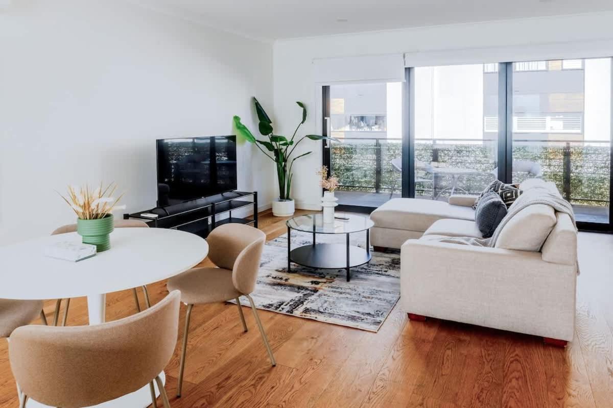 3br Townhouse Cbd Parking Melbourne
