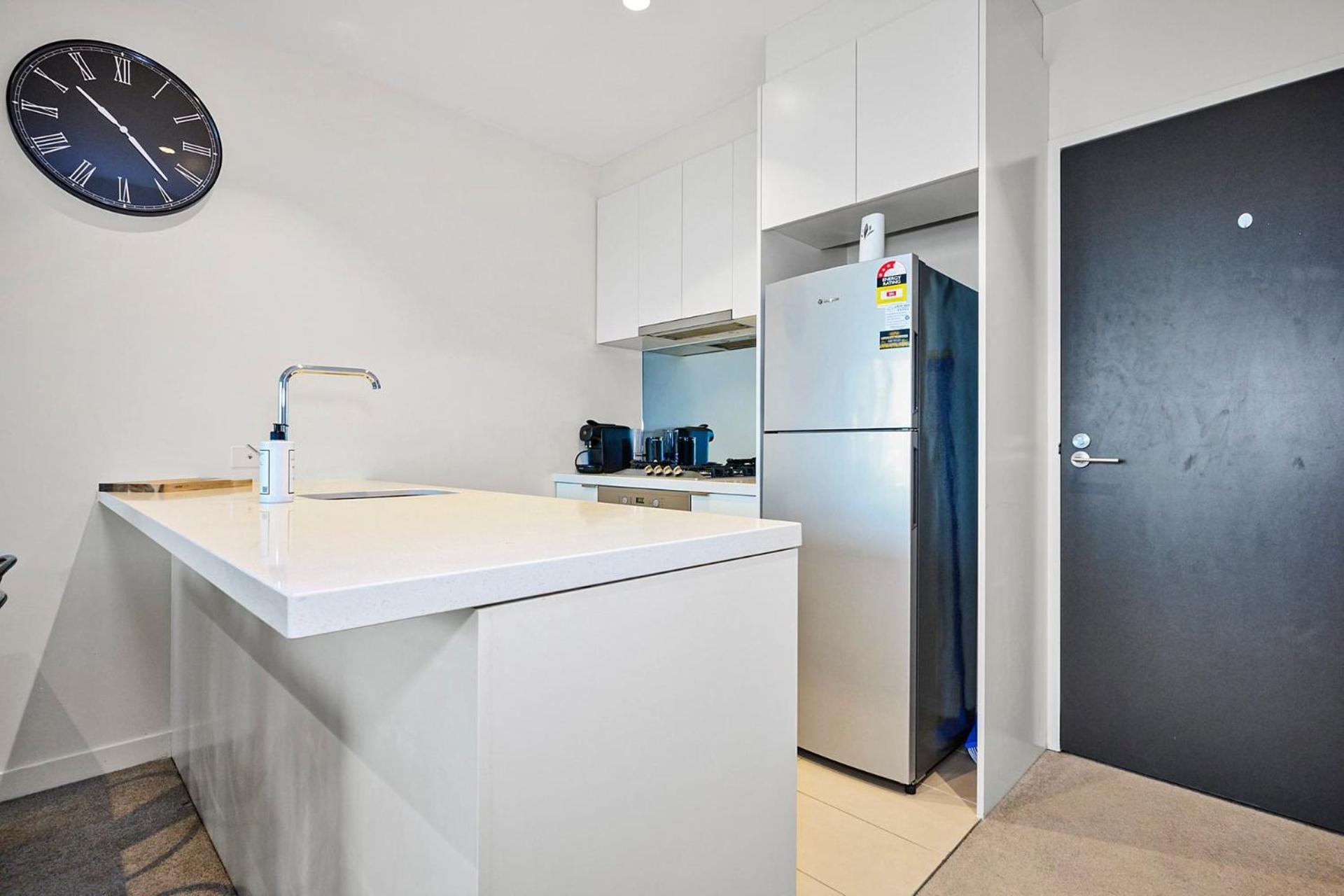Apartment Sunny Southbank Retreat: 2-bed Haven With Views *