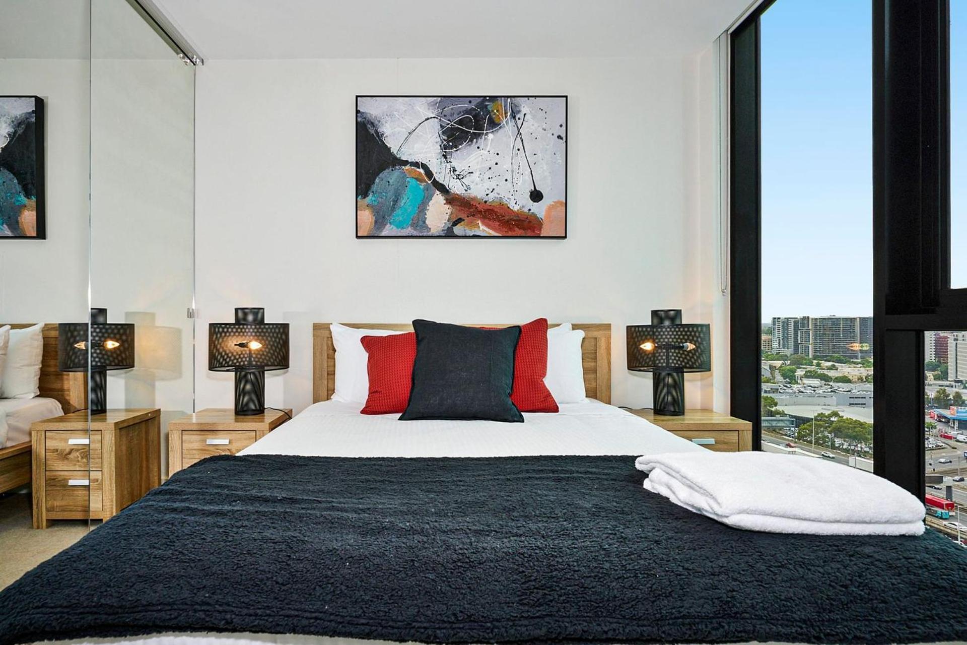 Apartment Sunny Southbank Retreat: 2-bed Haven With Views Melbourne