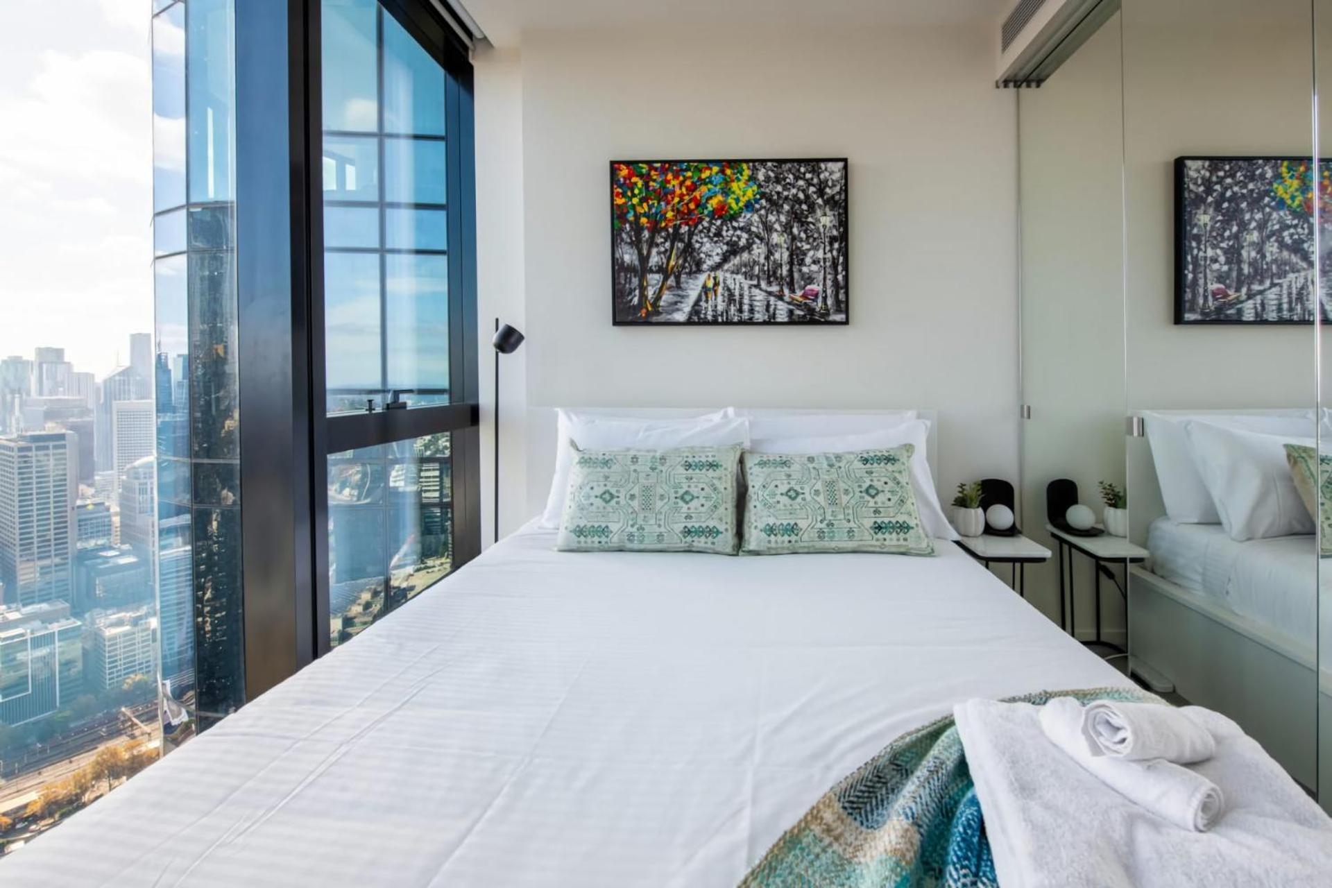 Stunning On Lvl 66 Car Park Pool Gym Apartment