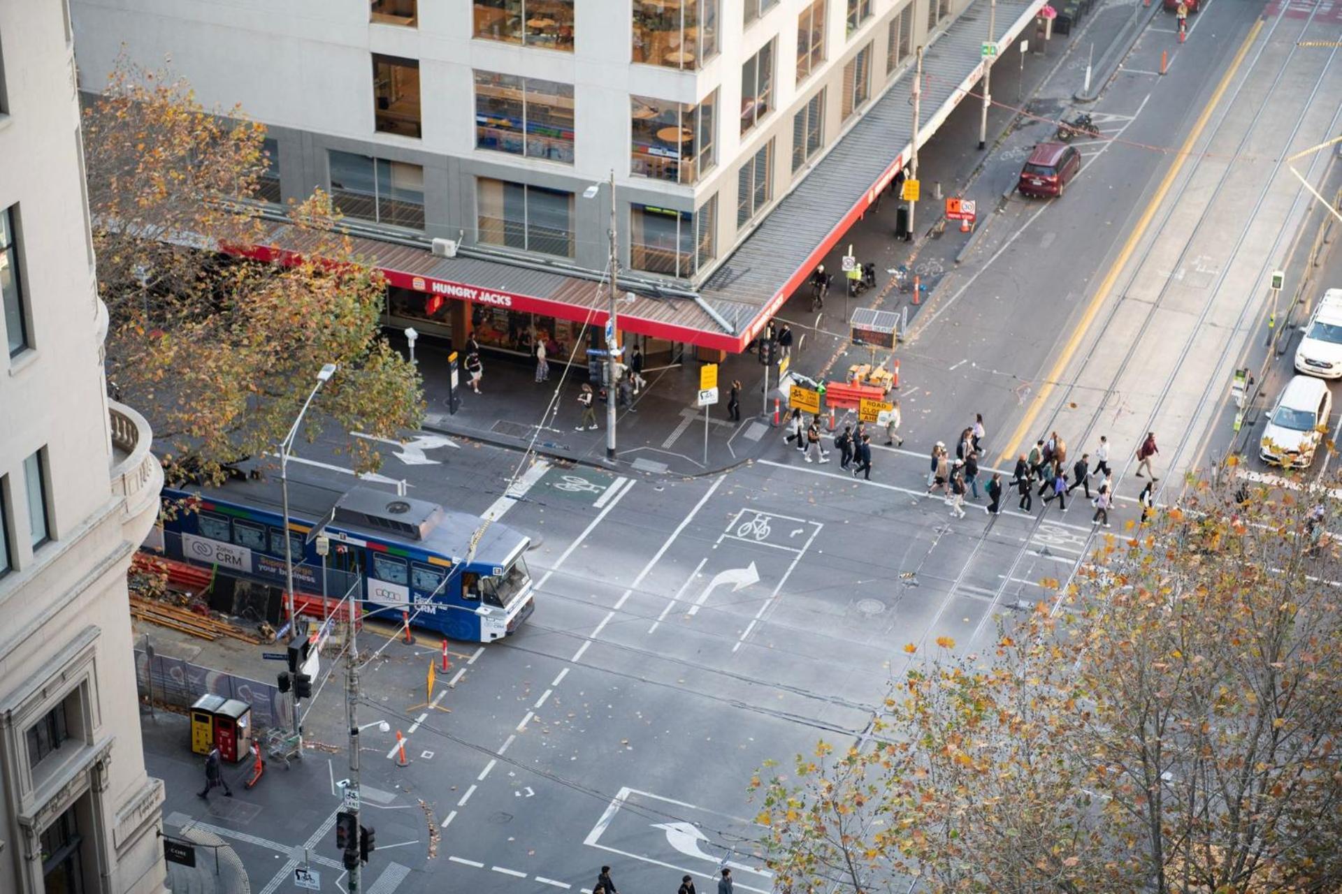 Latrobe St Gem 2-bedroom With Huge Deck & Car Park Apartment Melbourne