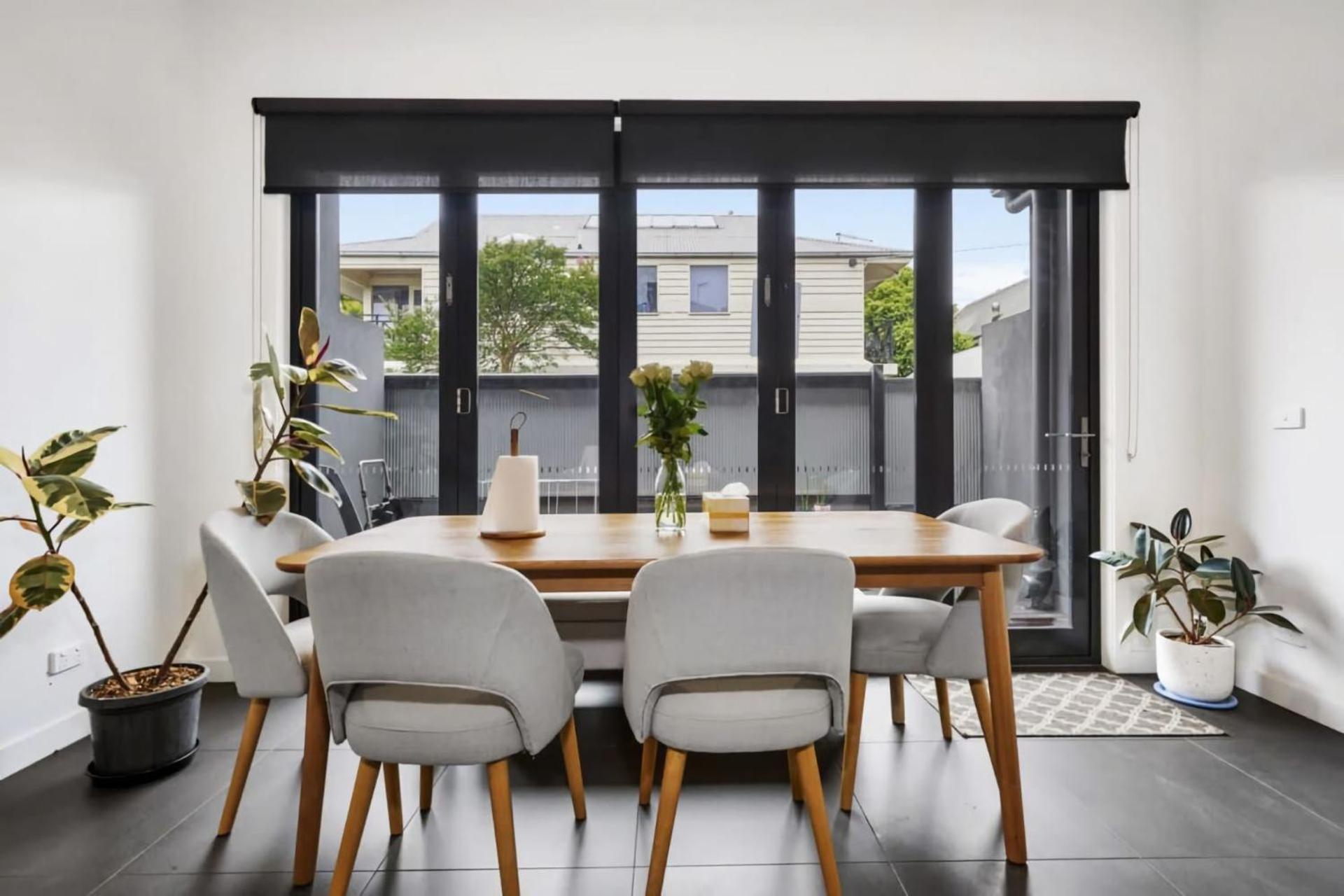 Chic South Yarra Gem - Near Chapel St & Holiday home *