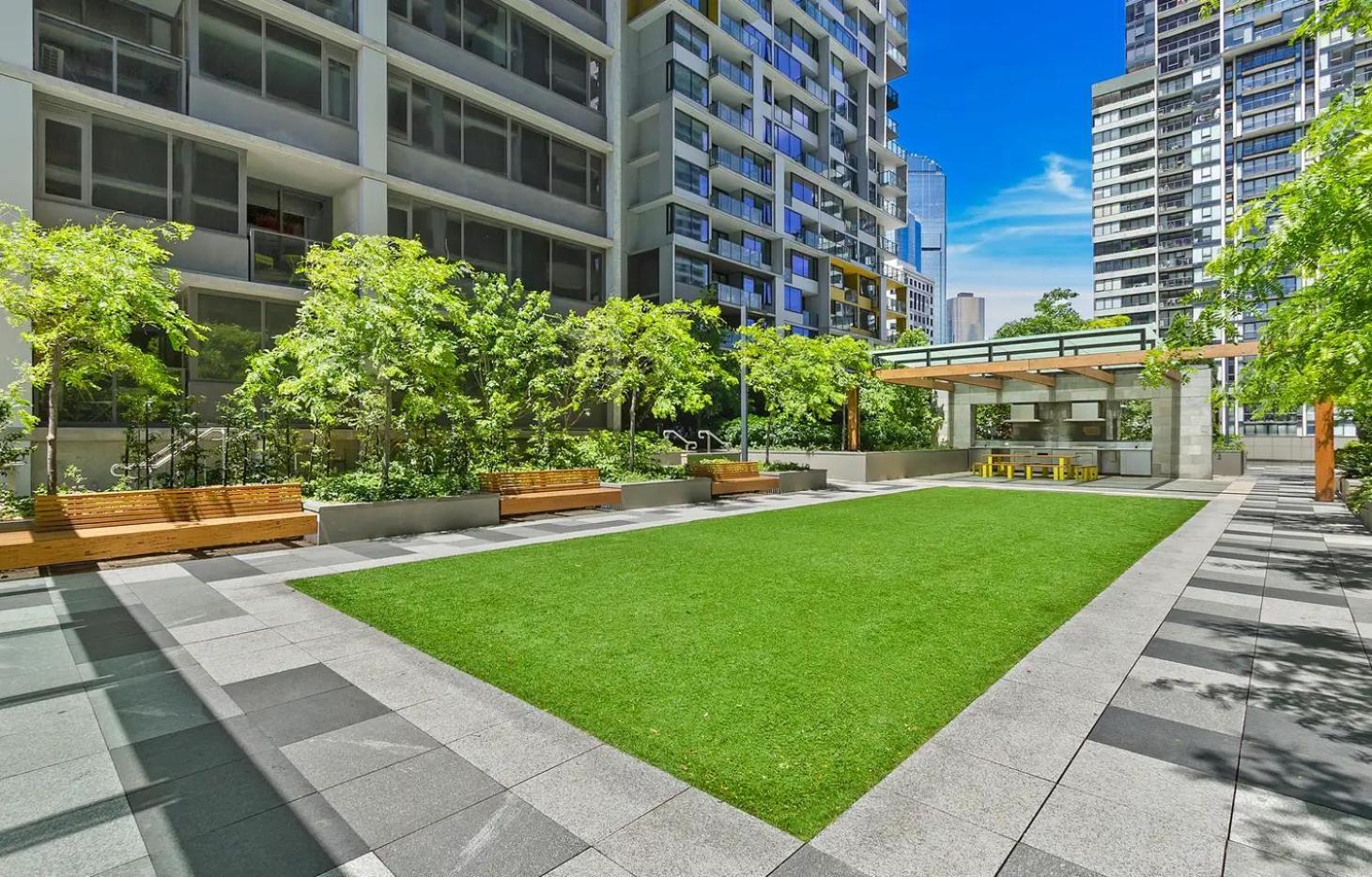 Apartment High-rise 2br Cbd I Pool, Gym & Prime Location
