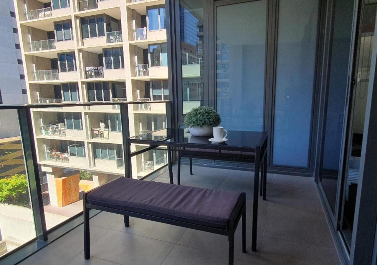 Single Family 2br 2bth Indoor Pool Sauna Apartment Melbourne